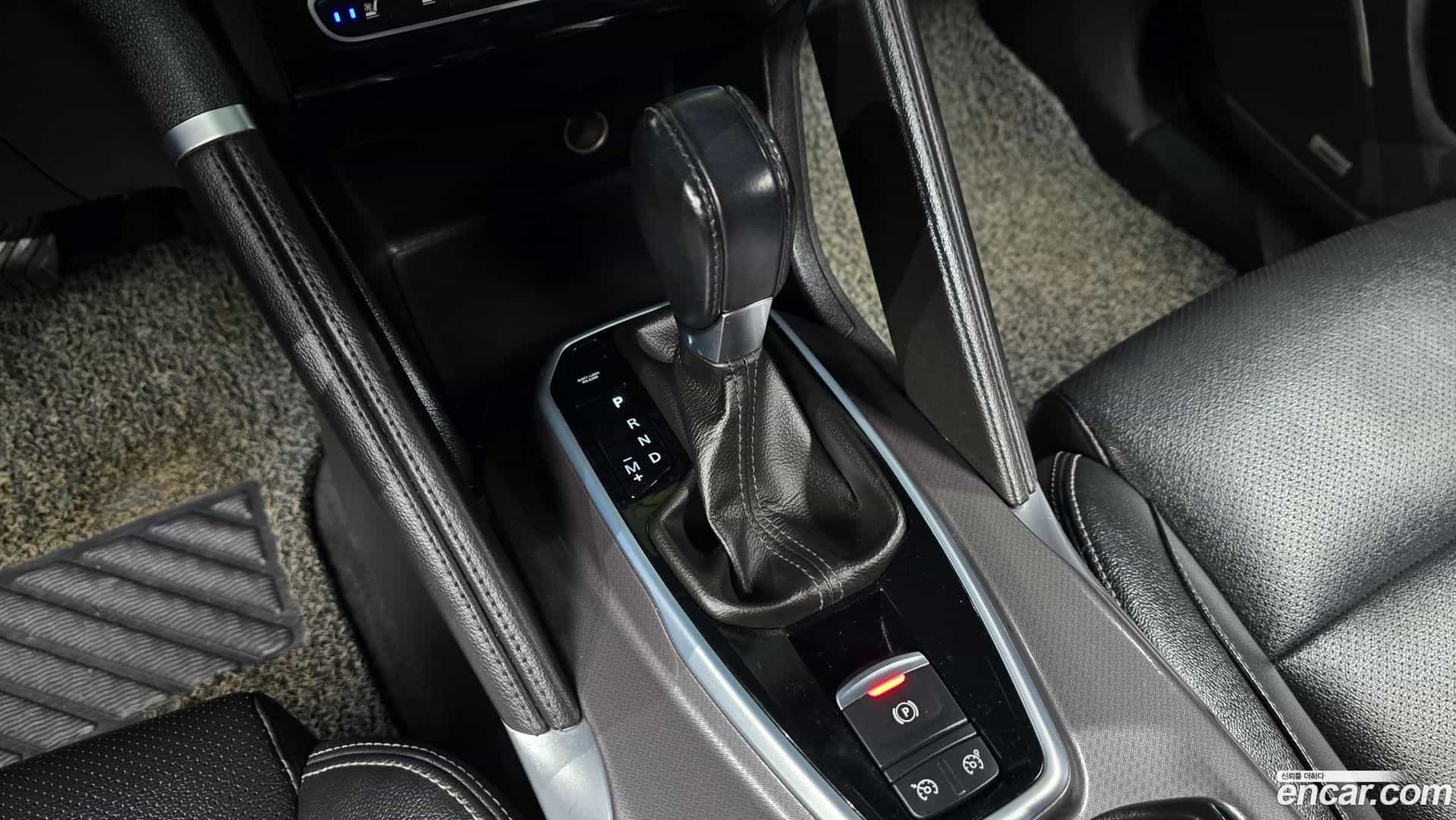 QM6 Renault Korea 2016.11-INNER-009
