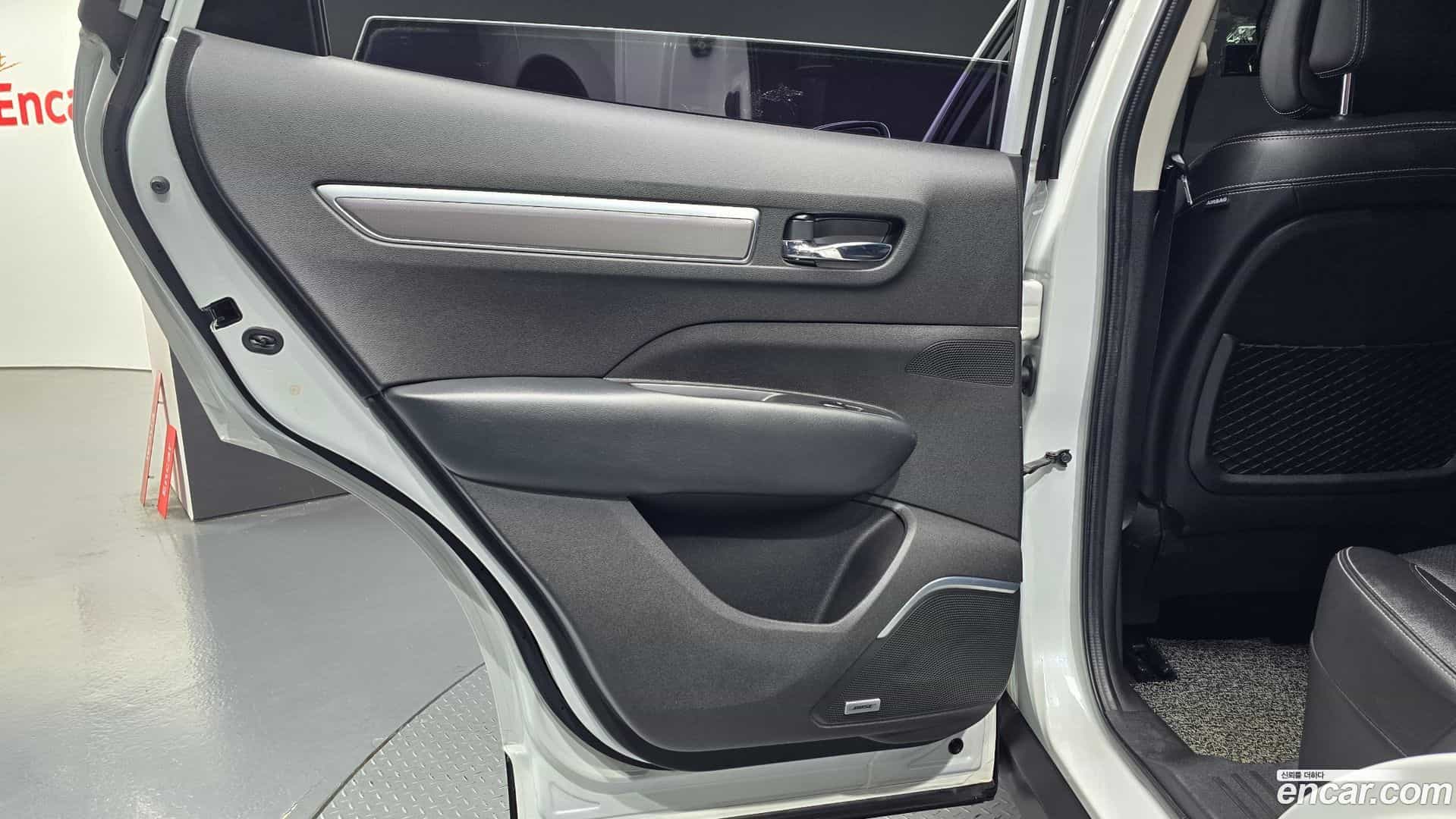 QM6 Renault Korea 2016.11-INNER-035
