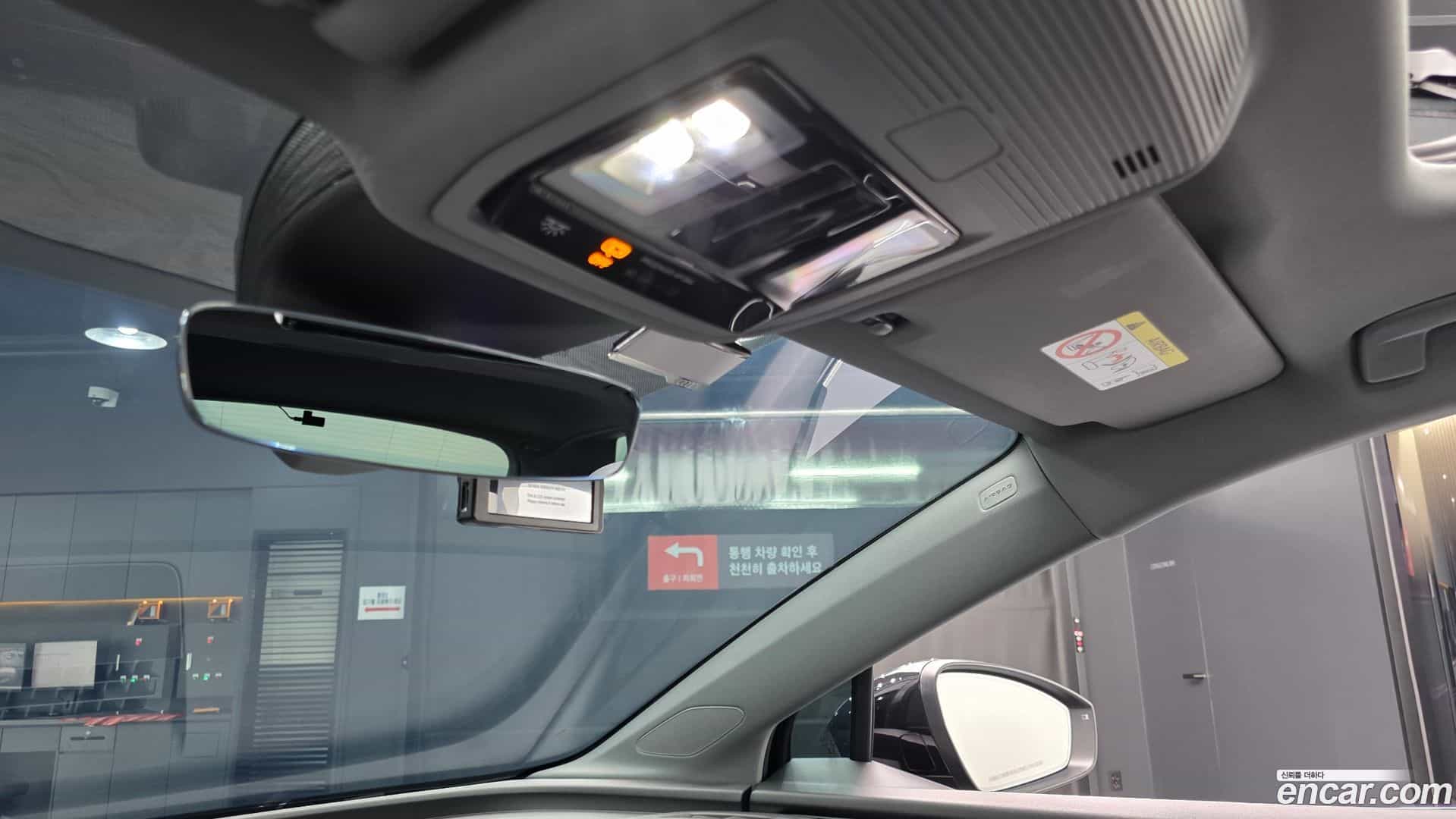 Q4 e-tron Audi 2024.11-OPTION-045