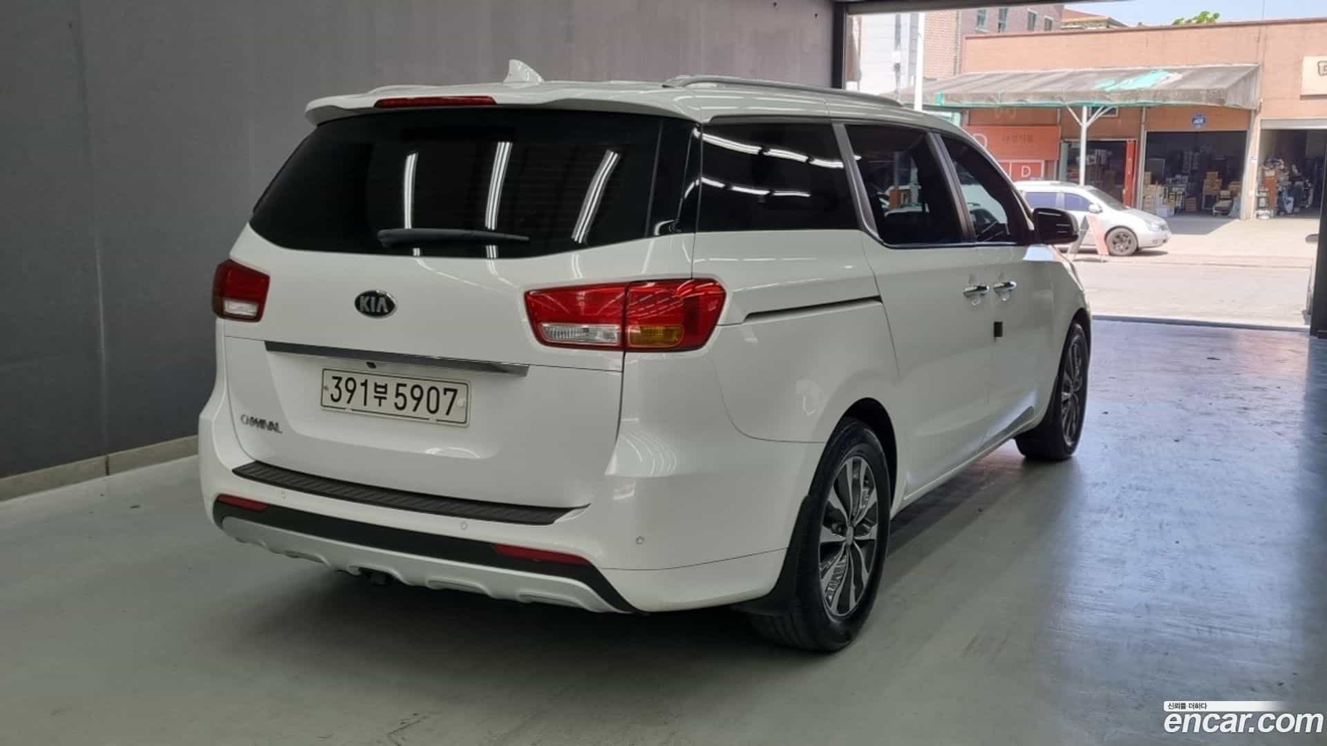 Canival Kia 2017.6-OUTER-002