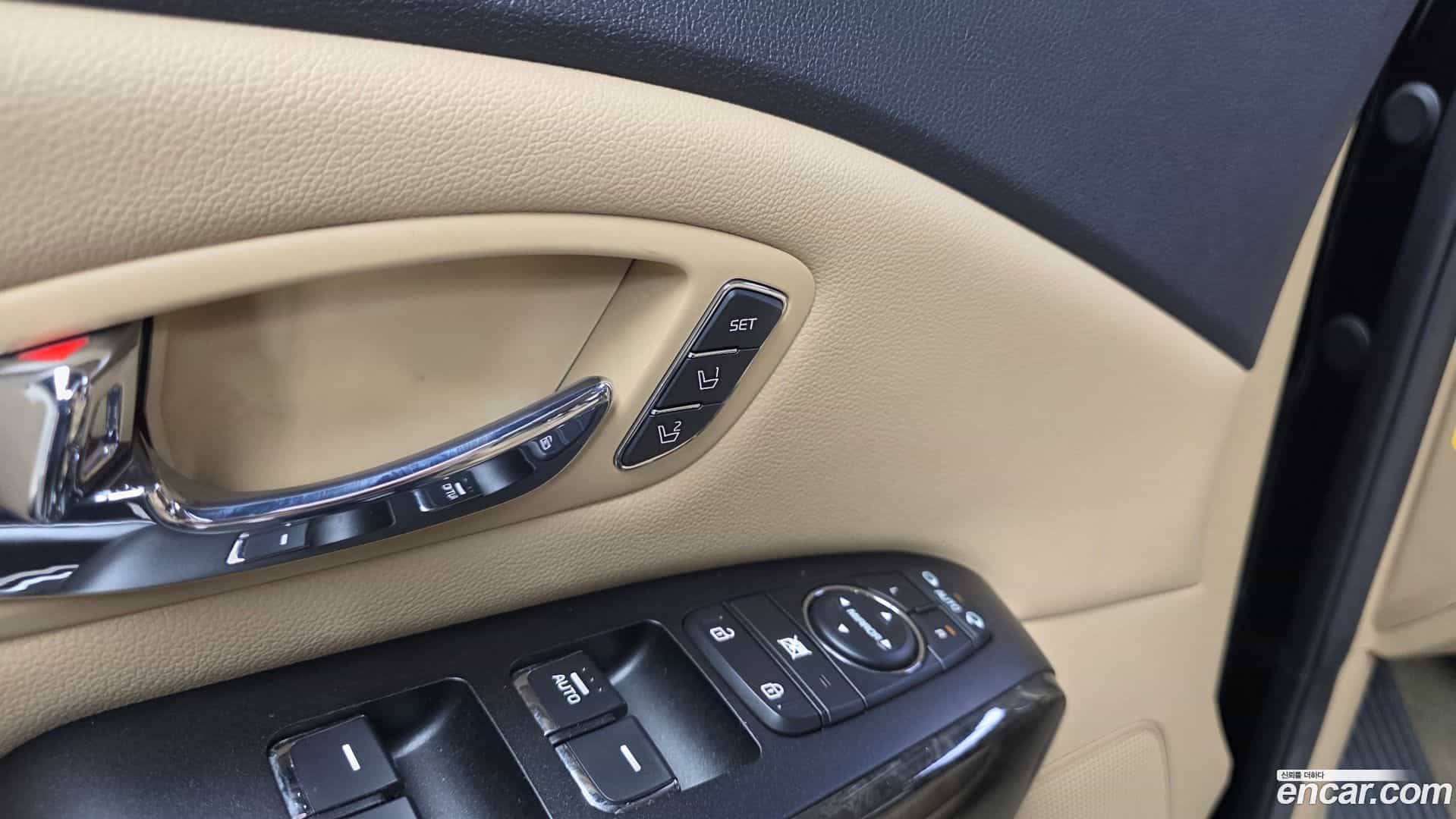 Canival Kia 2019.8-OPTION-021