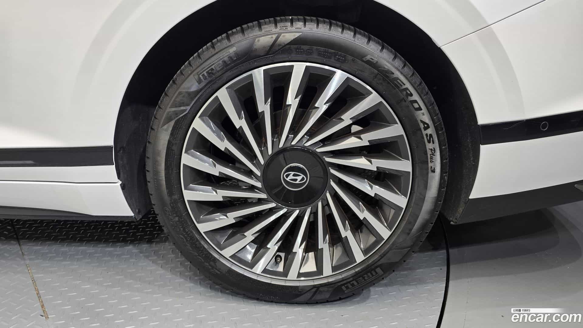 Grandeur Hyundai 2023.5-OUTER-031
