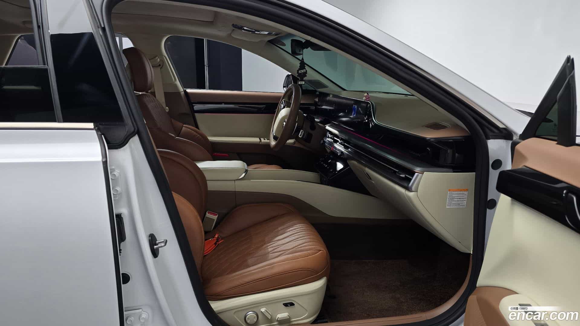 Grandeur Hyundai 2023.5-INNER-036