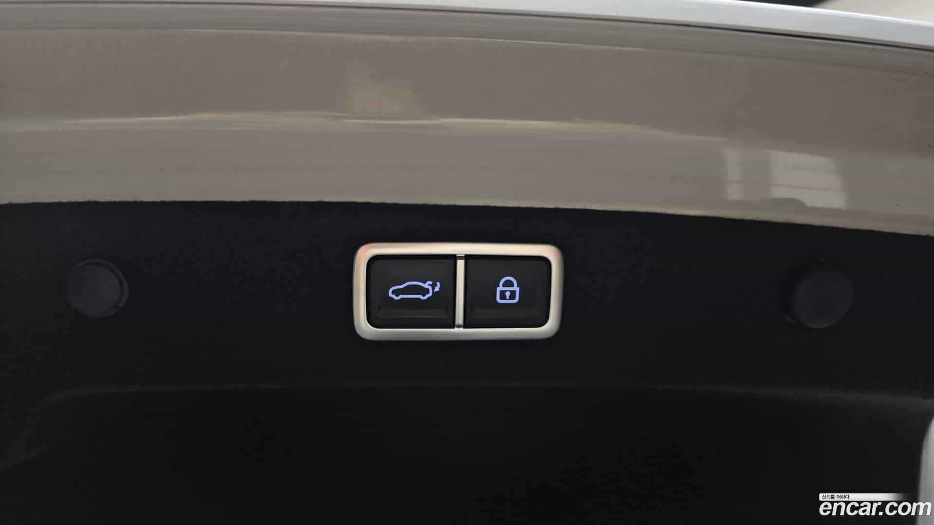 Grandeur Hyundai 2023.5-OPTION-048