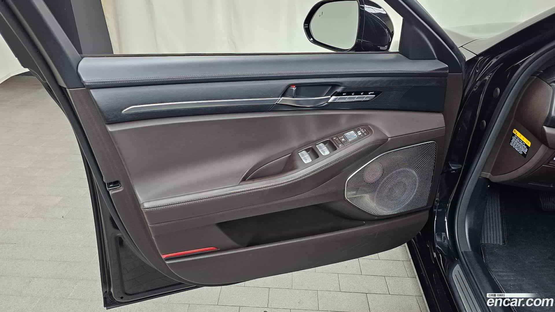 G90 Genesis 2019.10-INNER-034
