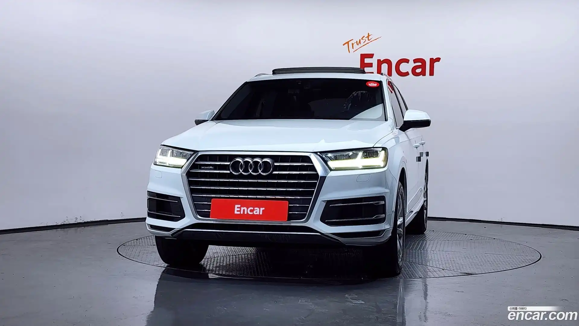 Q7 Audi 2019.10-OUTER-003