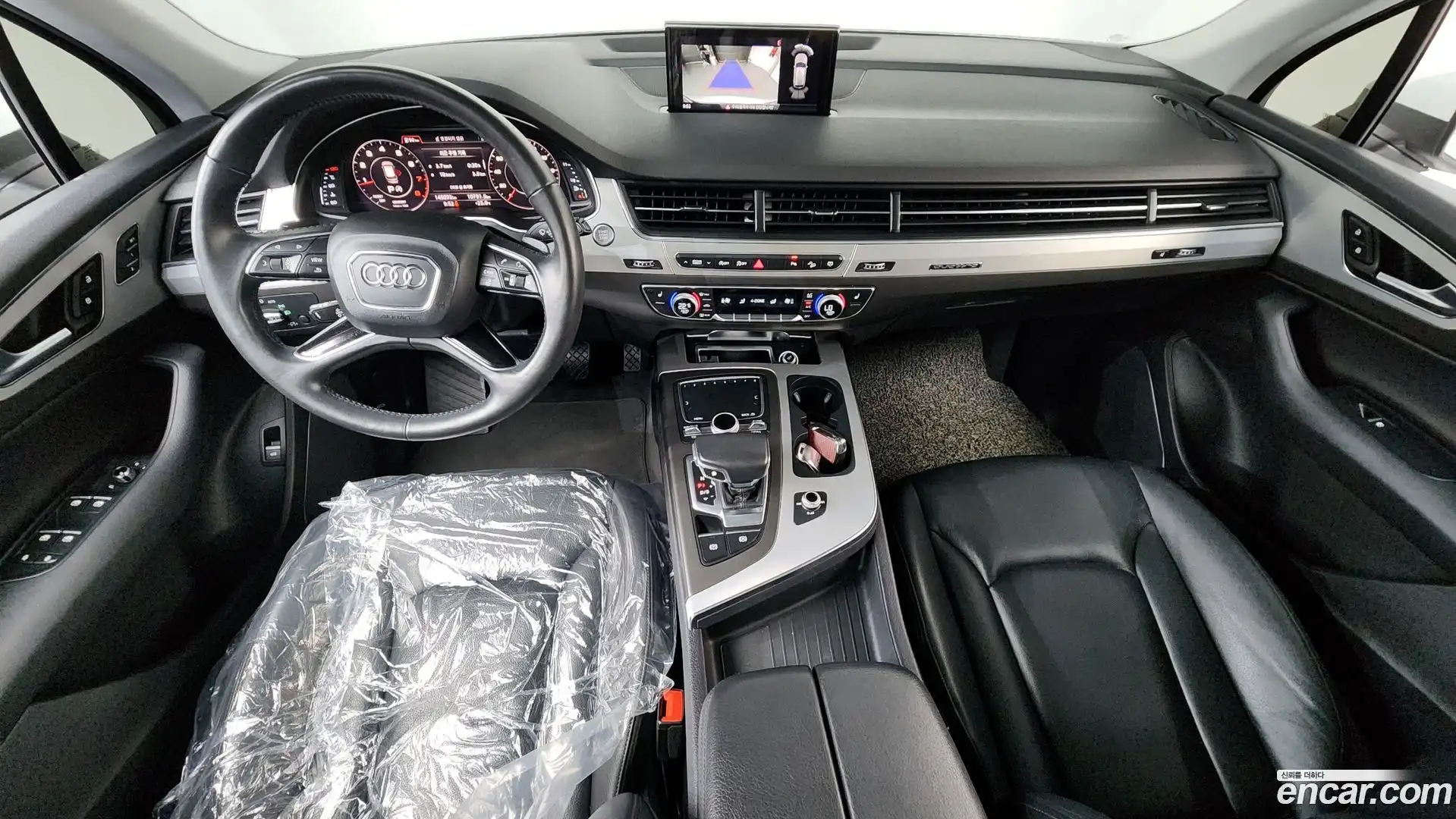 Q7 Audi 2019.10-INNER-007