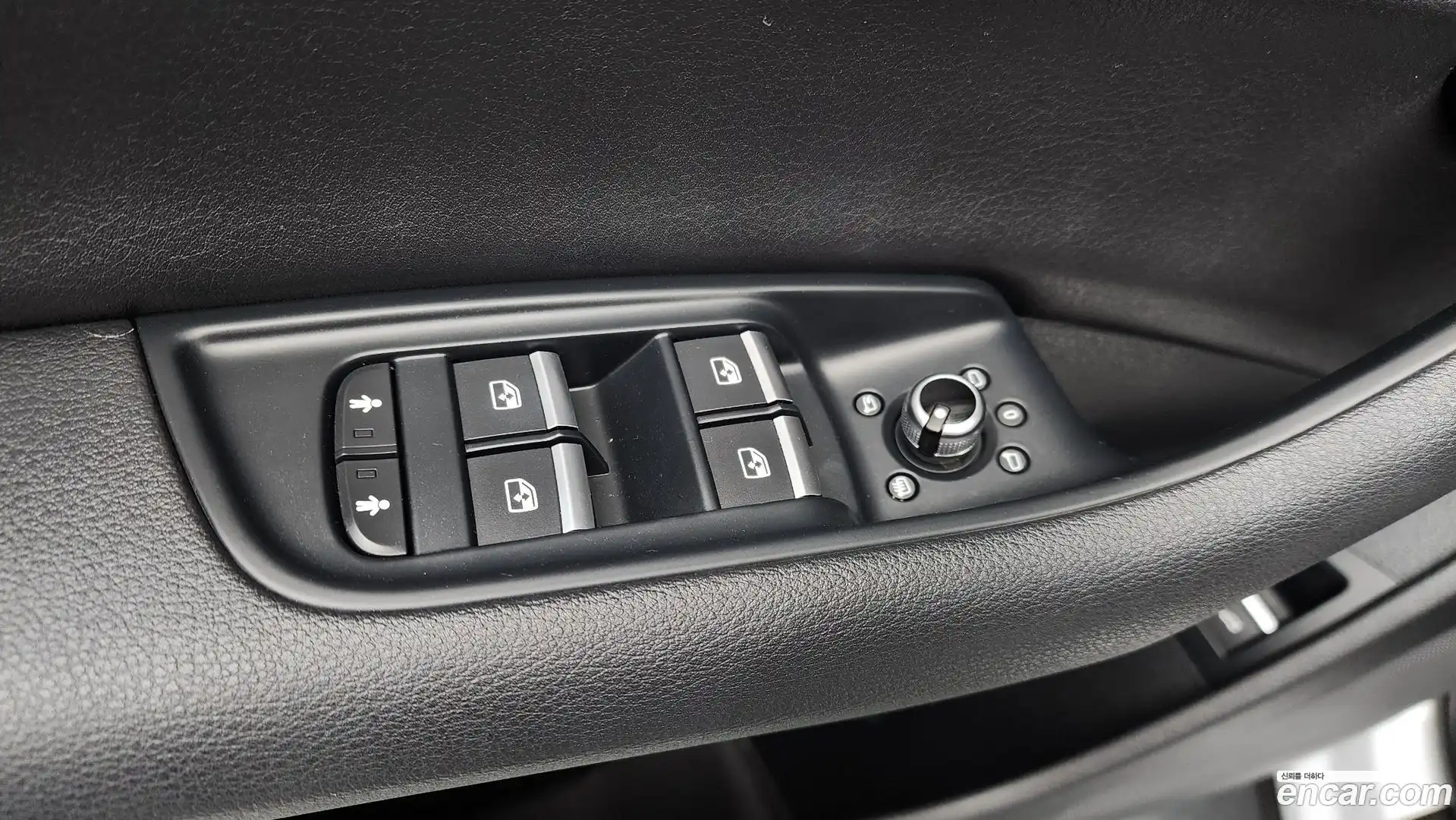 Q7 Audi 2019.10-OPTION-021