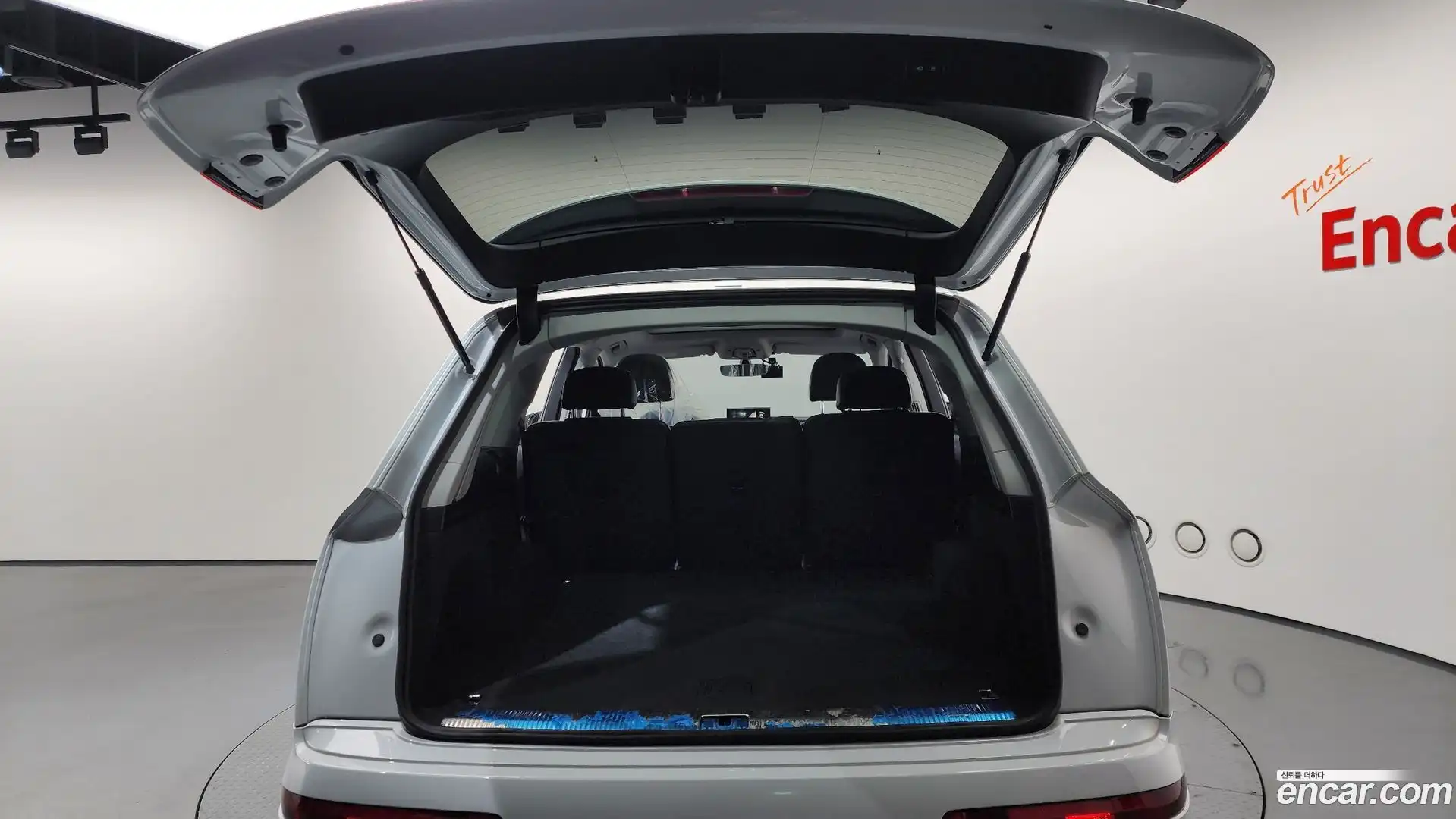 Q7 Audi 2019.10-OPTION-023