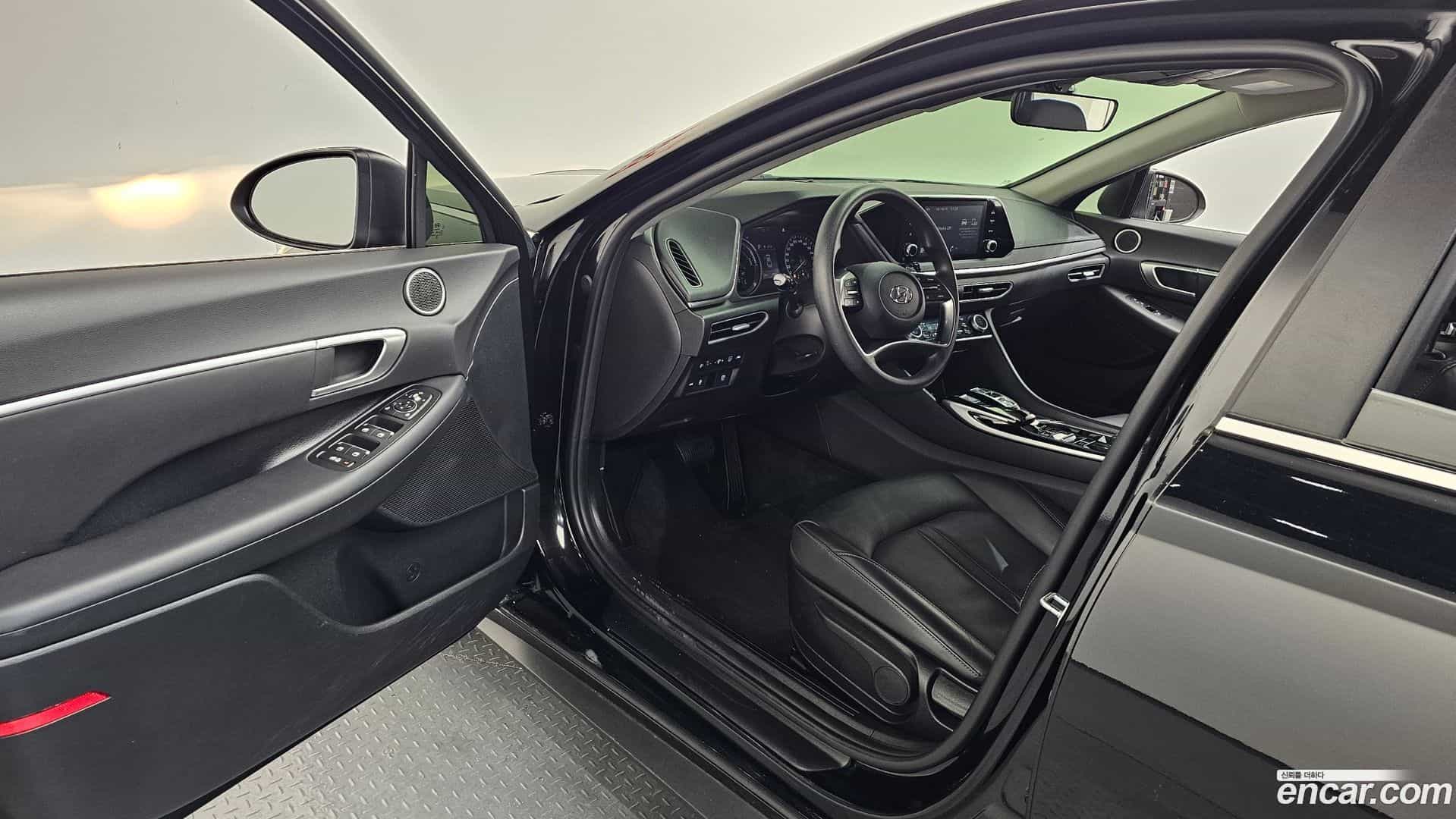 Sonata Hyundai 2020.5-INNER-010