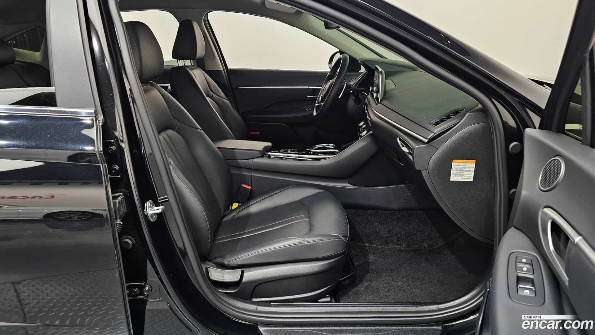 Sonata Hyundai 2020.5-INNER-036