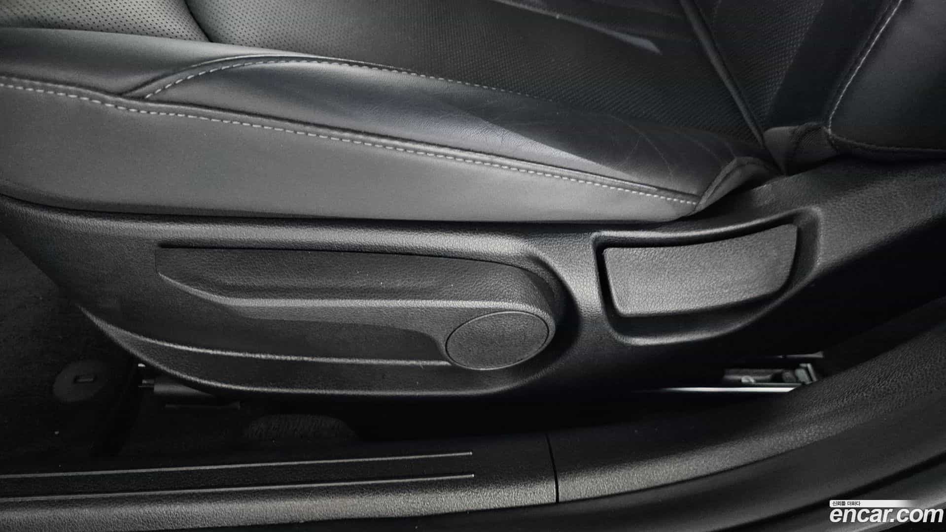 Sonata Hyundai 2020.5-OPTION-044