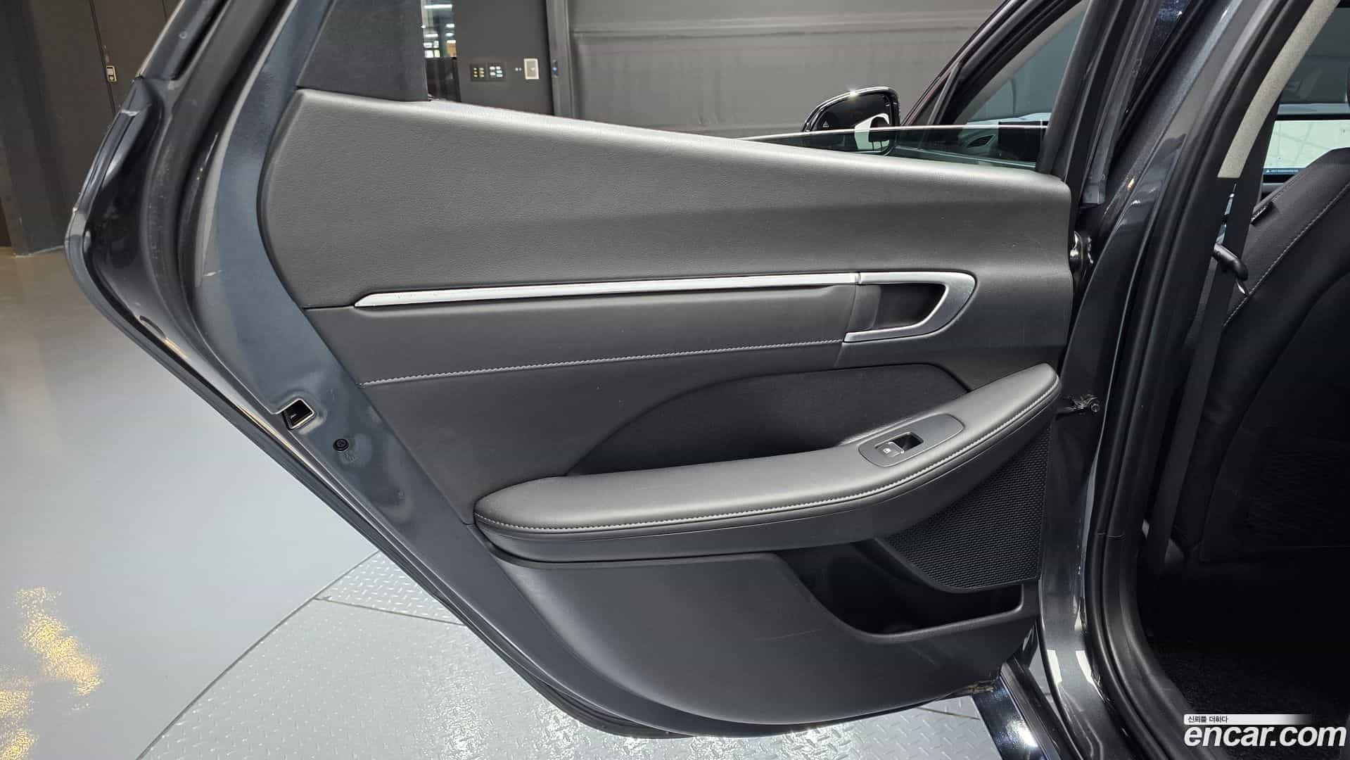 Sonata Hyundai 2025.2-INNER-035