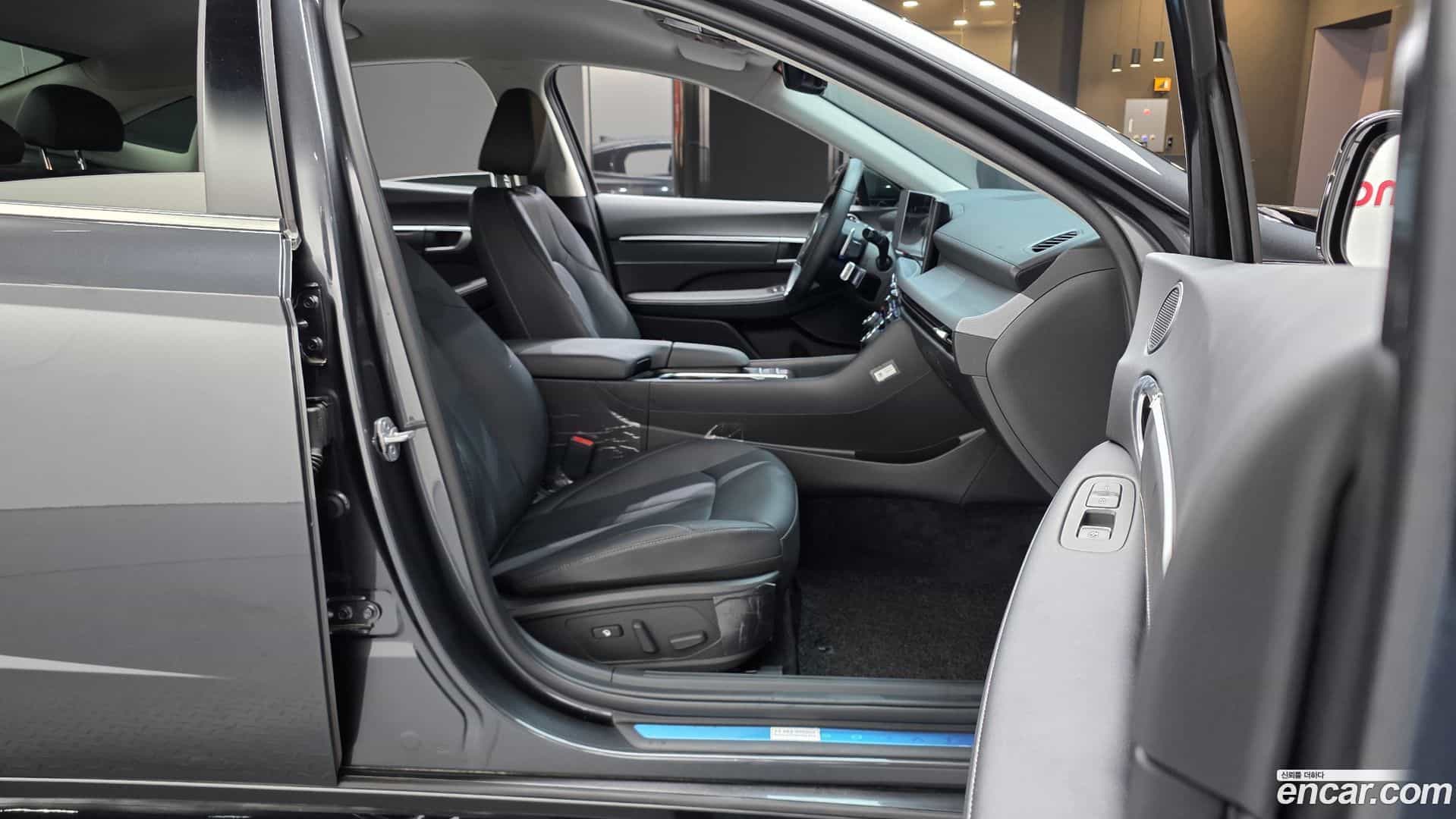 Sonata Hyundai 2025.2-INNER-036