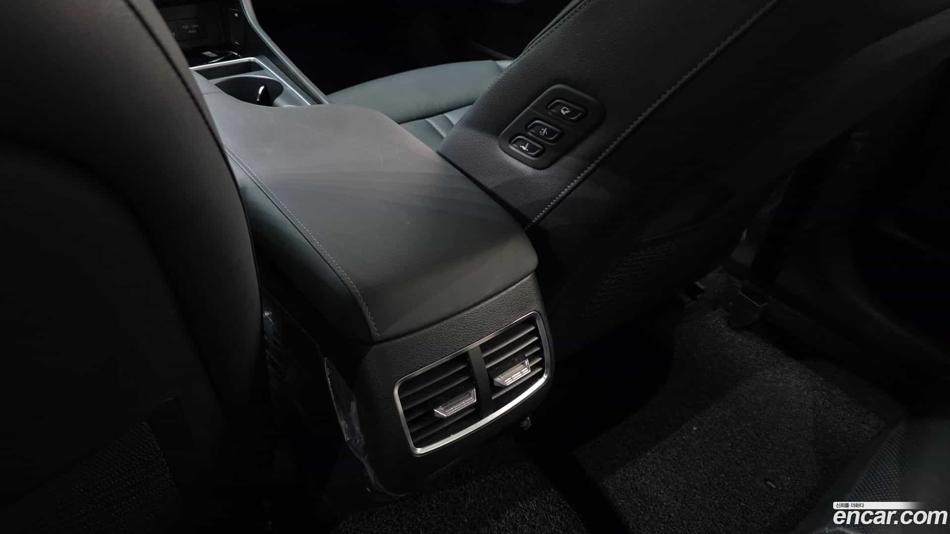 Sonata Hyundai 2025.2-OPTION-043