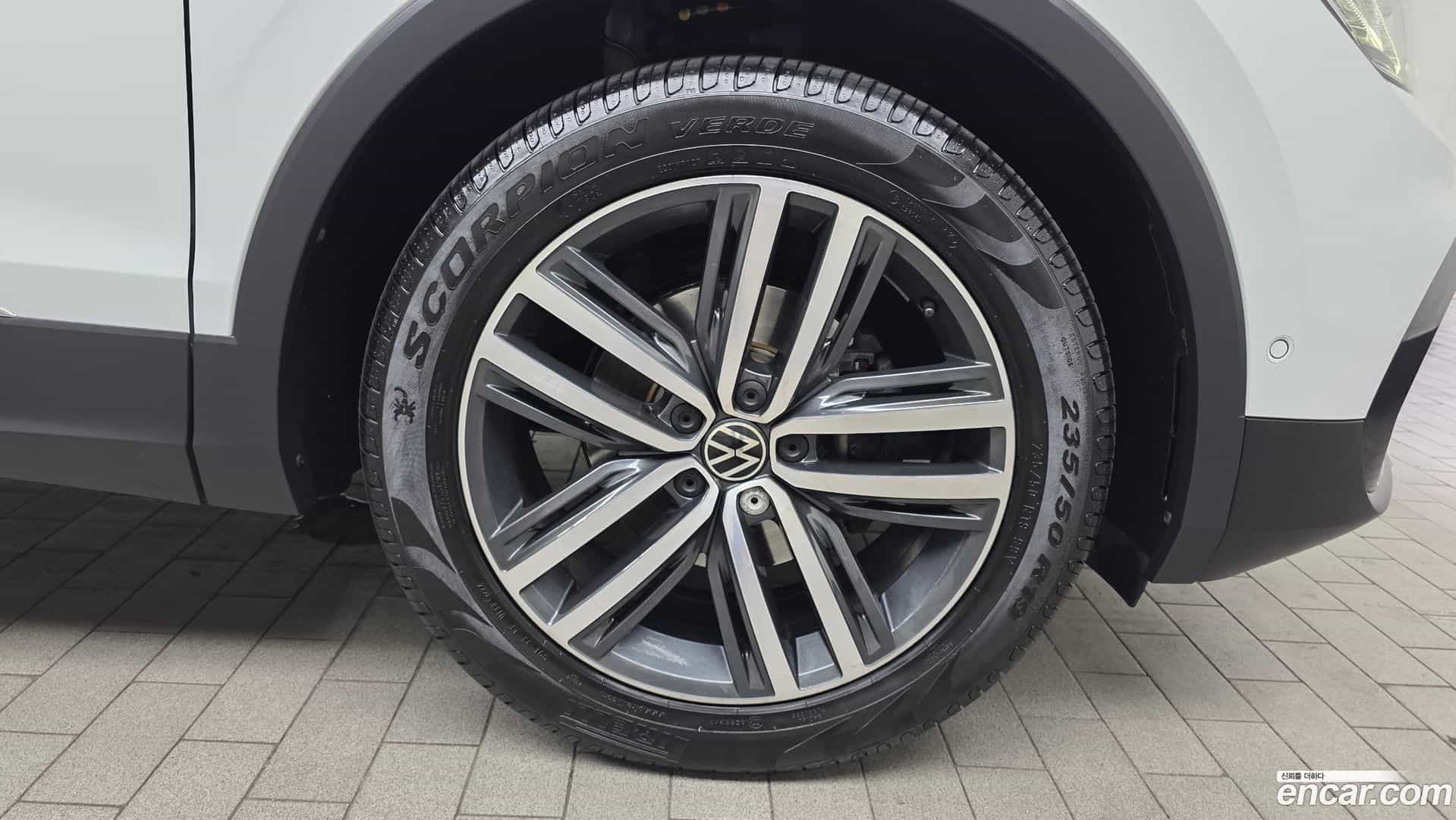 Tiguan Volkswagen 2022.11-OUTER-031