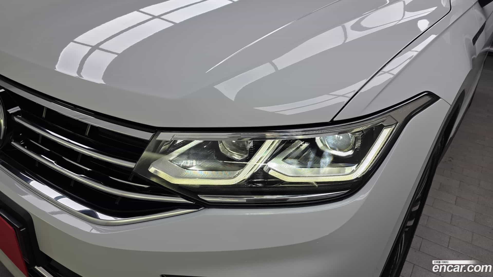 Tiguan Volkswagen 2022.11-OUTER-032
