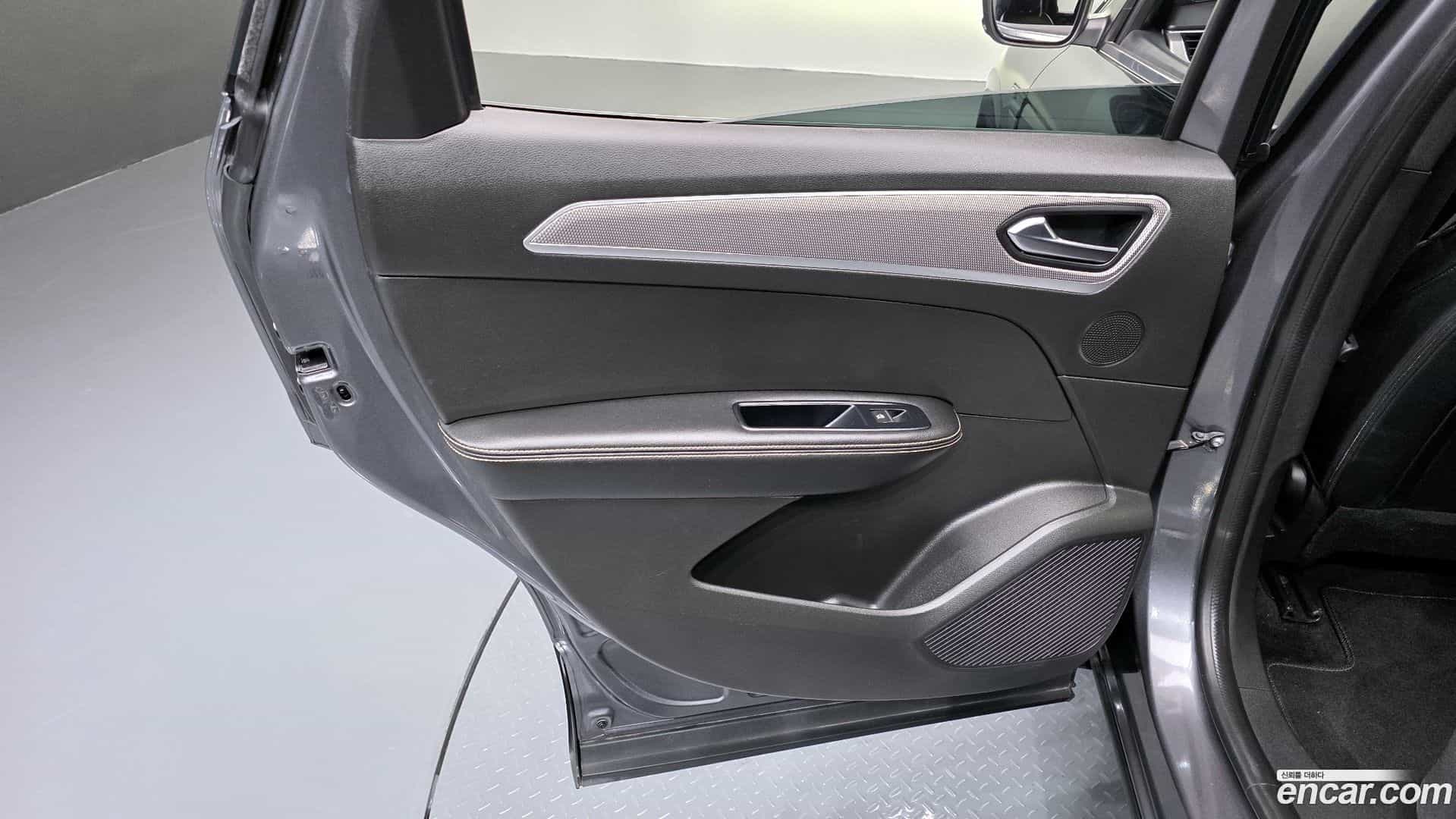 XM3 Renault Korea 2023.10-INNER-035