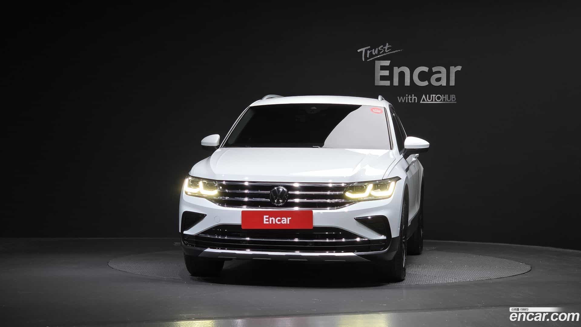 Tiguan Volkswagen 2022.5-OUTER-003