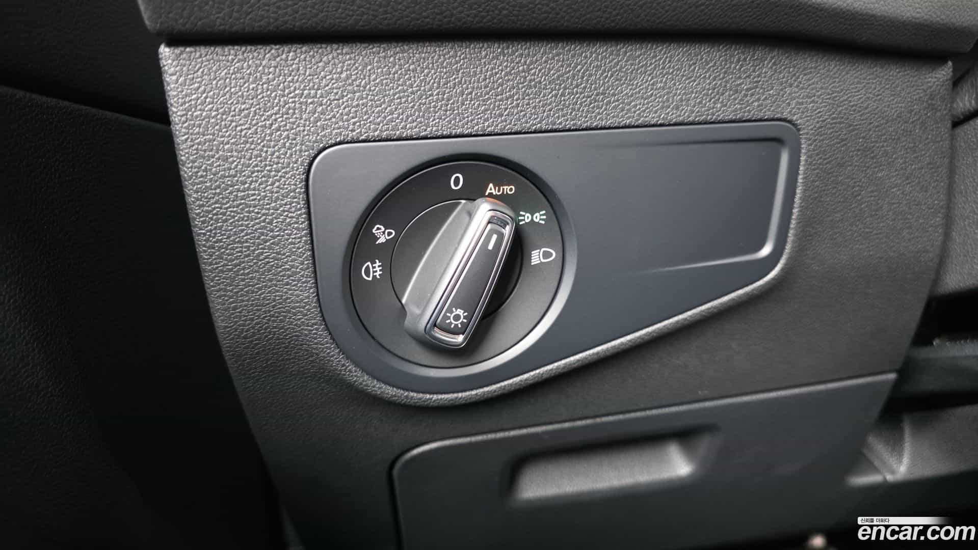 Tiguan Volkswagen 2022.5-OPTION-021