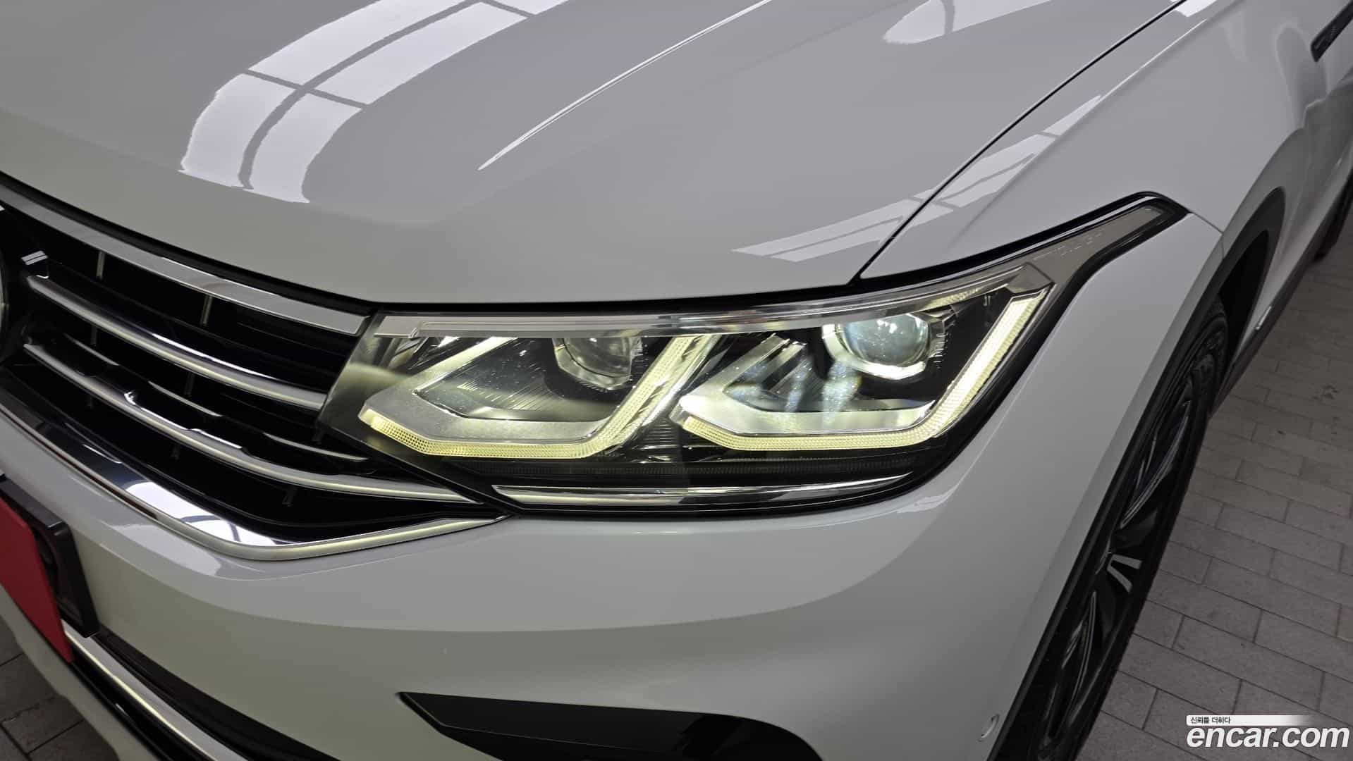 Tiguan Volkswagen 2022.5-OUTER-032