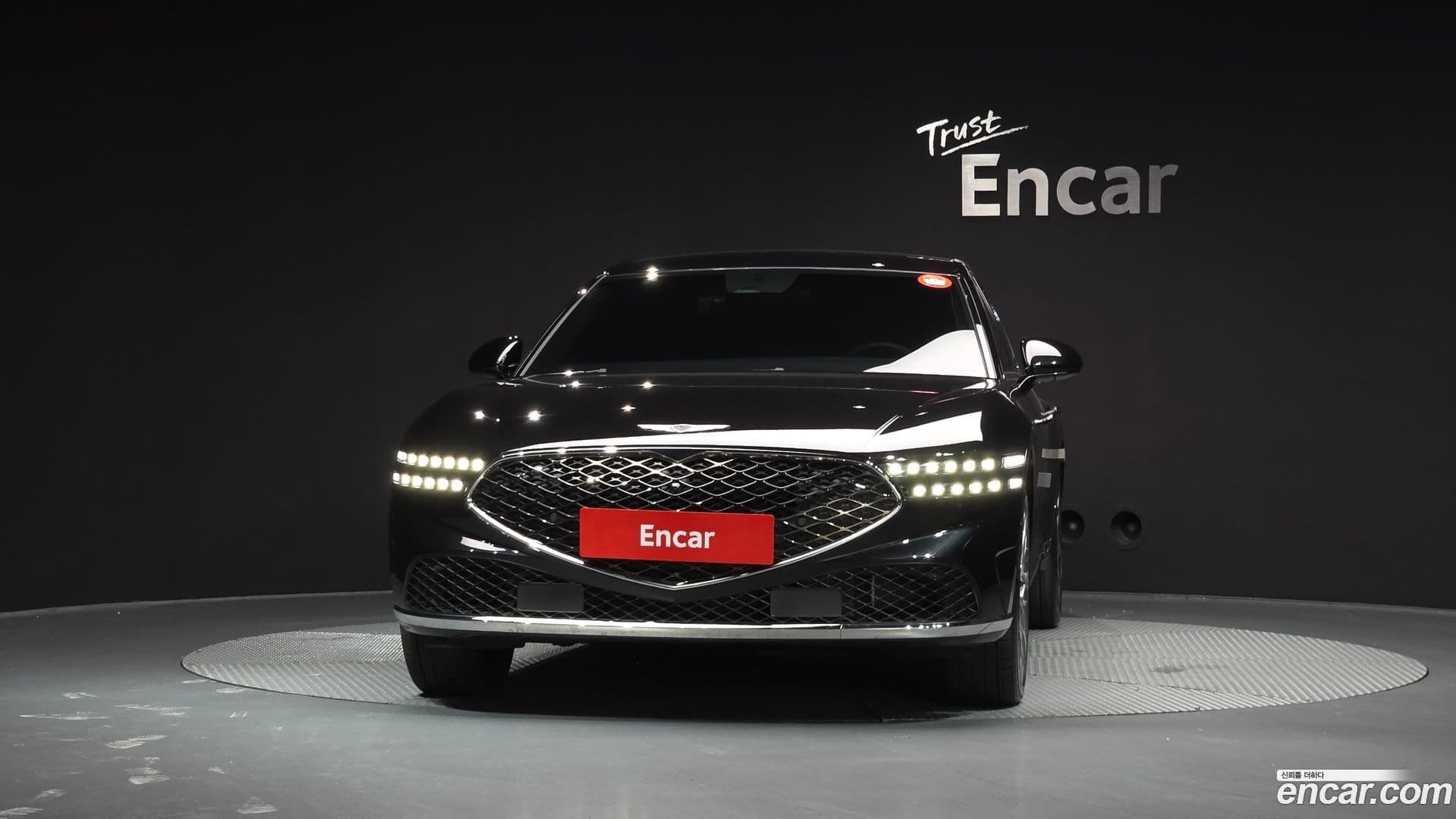 Main__Slider__Photo:G90 Genesis 2023.9-2
