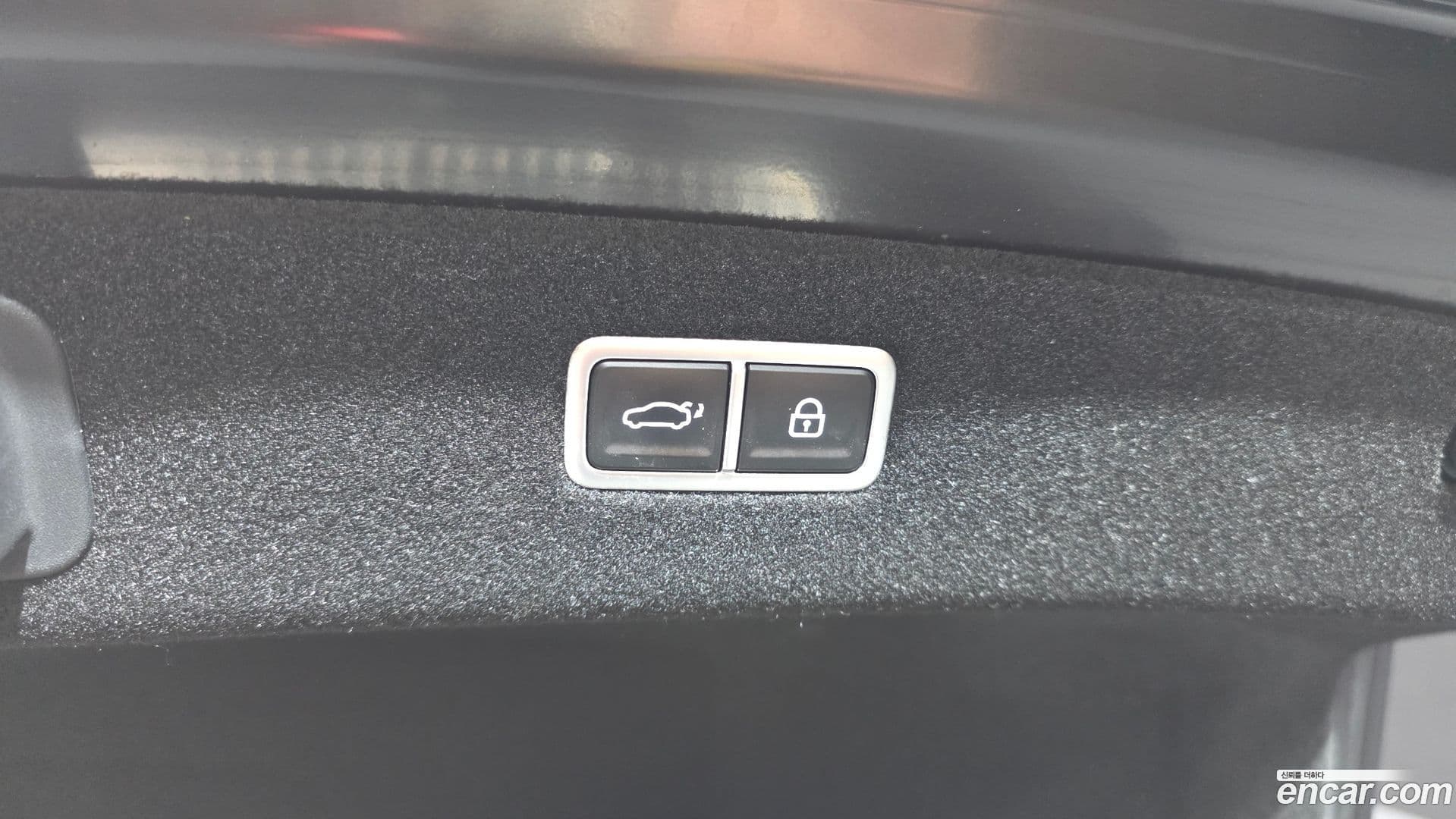 Main__Slider__Photo:G90 Genesis 2023.9-34
