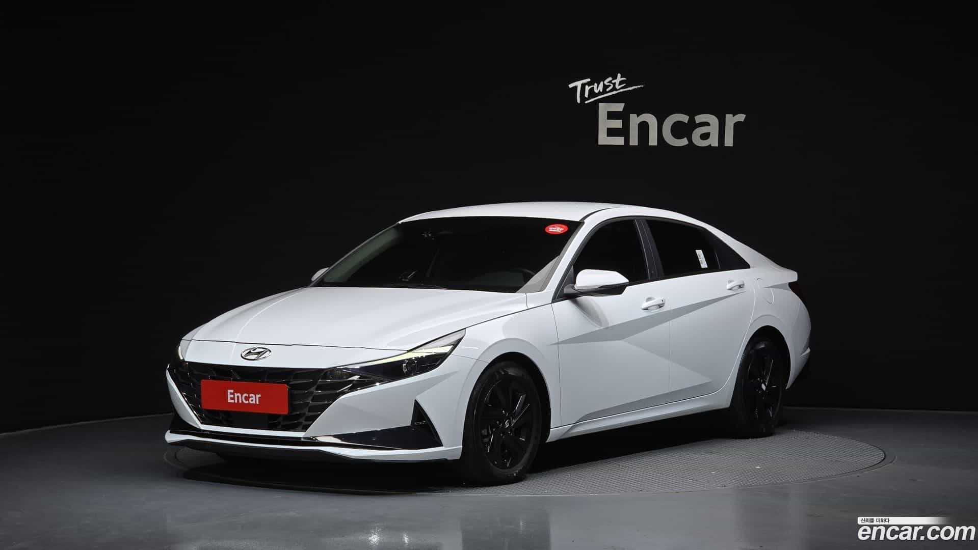 AVANTE Hyundai 2022.8-OUTER-001