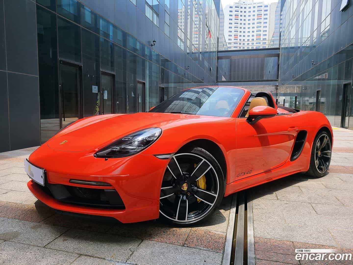 718 Porsche 2021.1-OUTER-002
