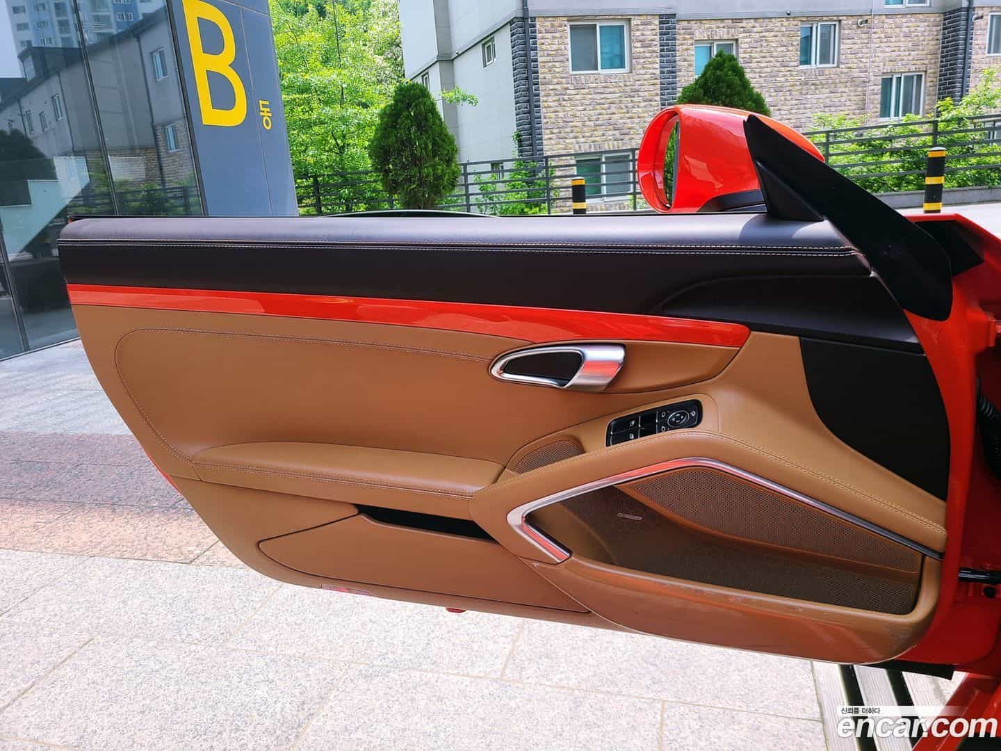 718 Porsche 2021.1-OPTION-019