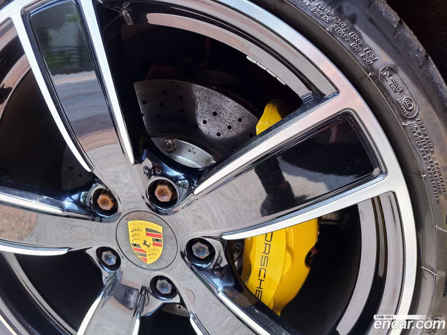 718 Porsche 2021.1-OPTION-021