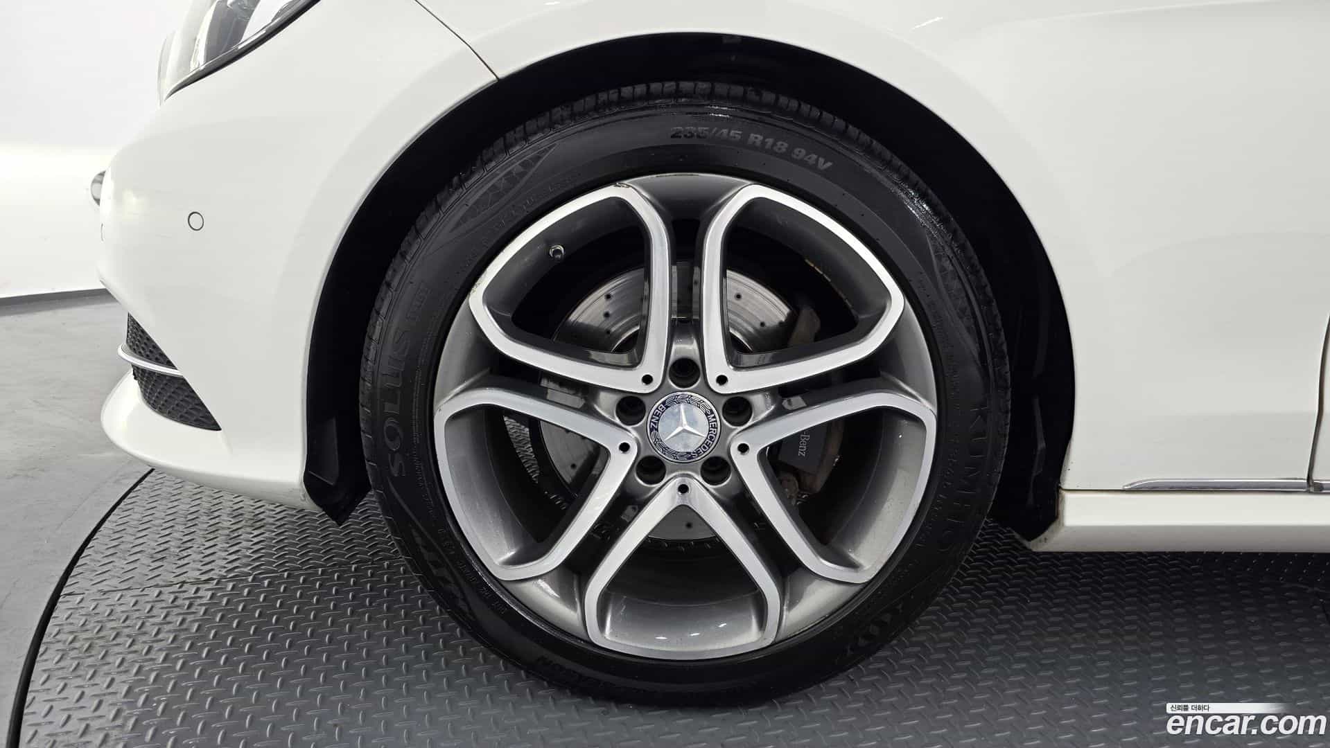 E-Class Mercedes-Benz 2015.10-OUTER-005