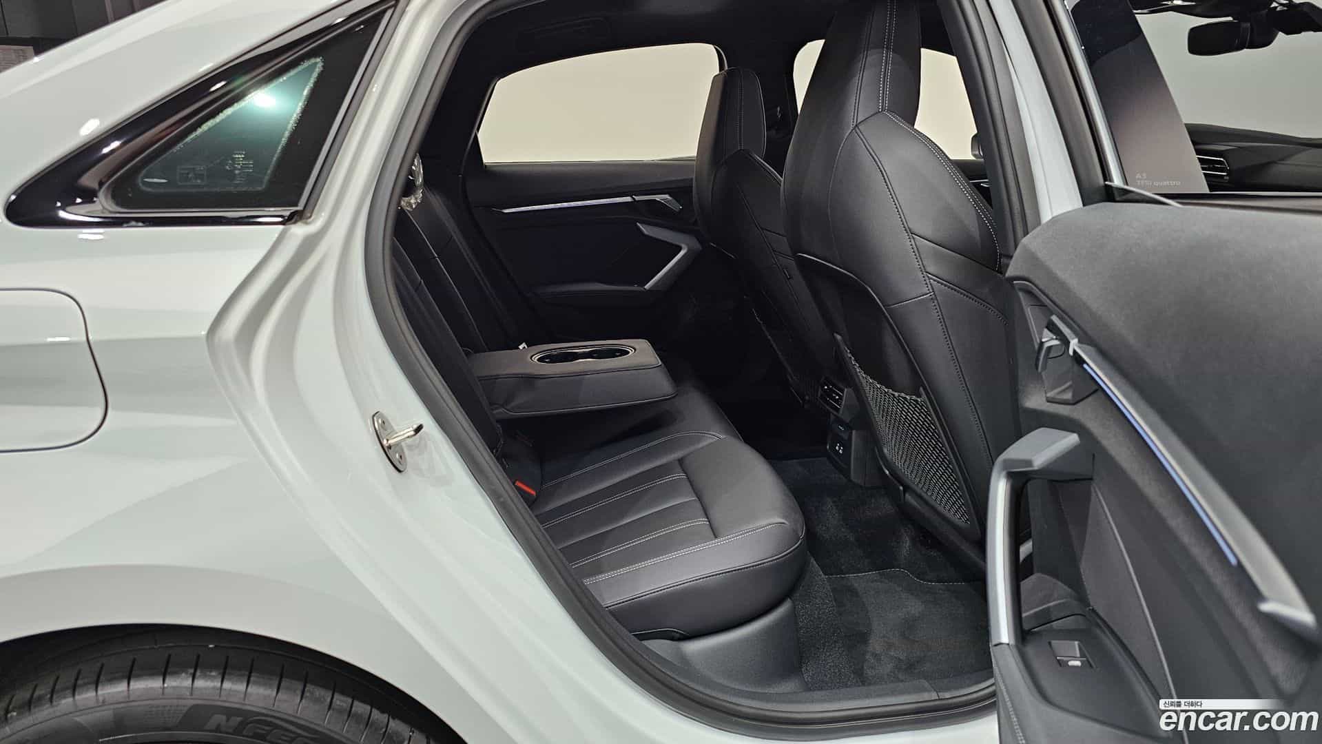 A3 Audi 2025.6-OPTION-015