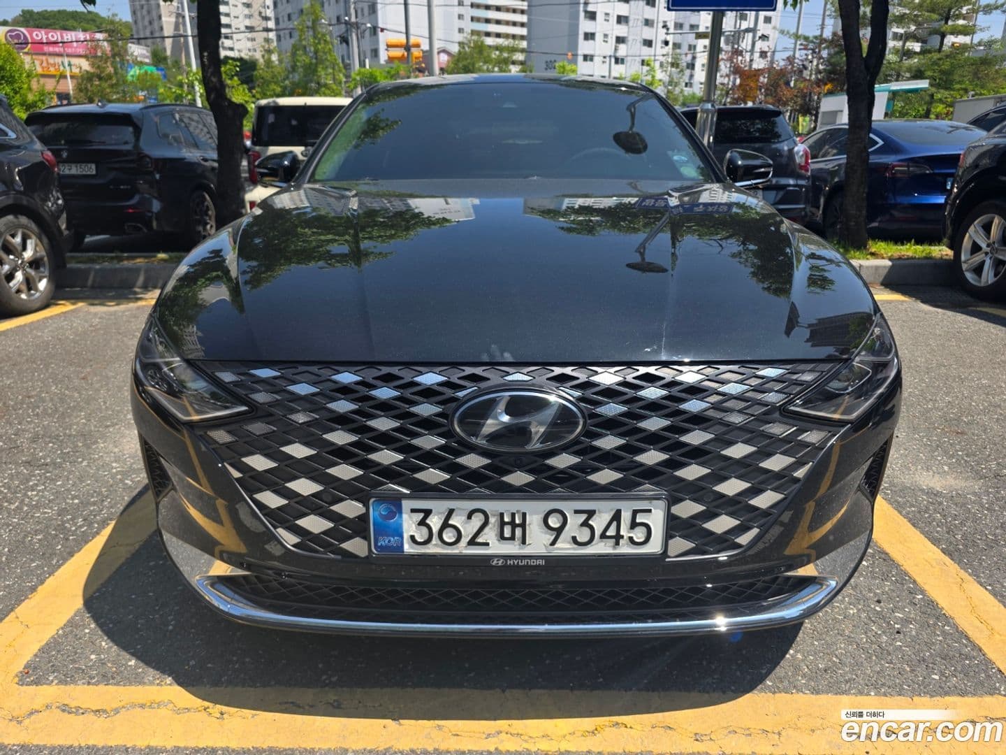 Main__Slider__Photo:Grandeur Hyundai 2020.9-0