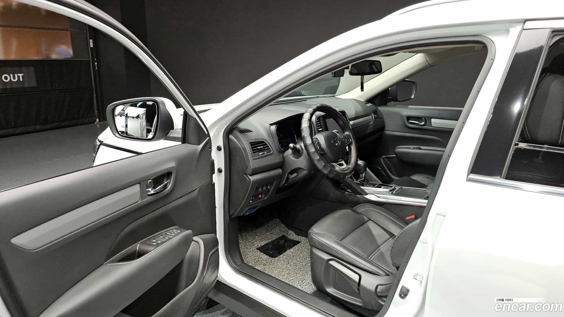 QM6 Renault Korea 2023.6-INNER-010