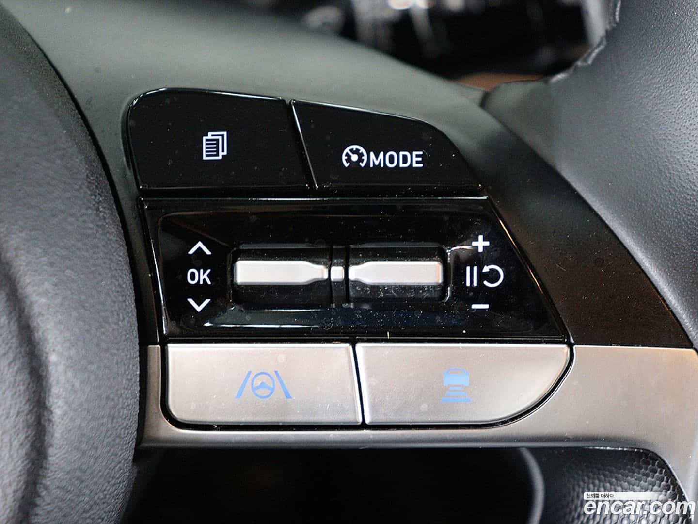 AVANTE Hyundai 2021.5-OPTION-019
