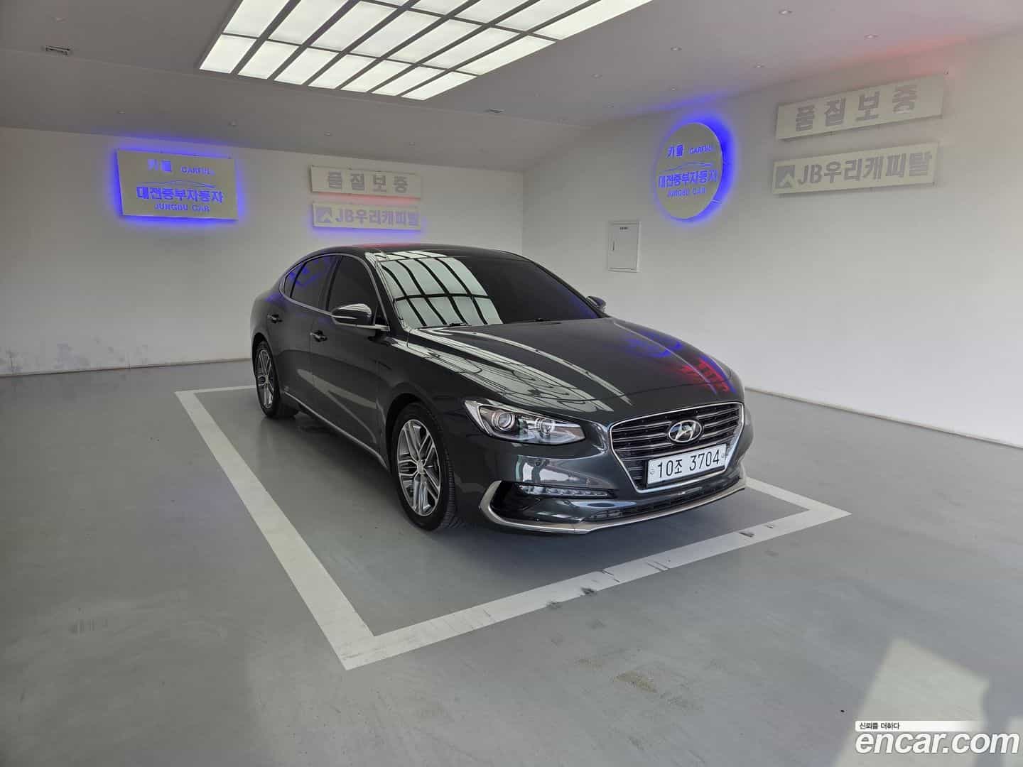 Grandeur Hyundai 2018.0-OUTER-003