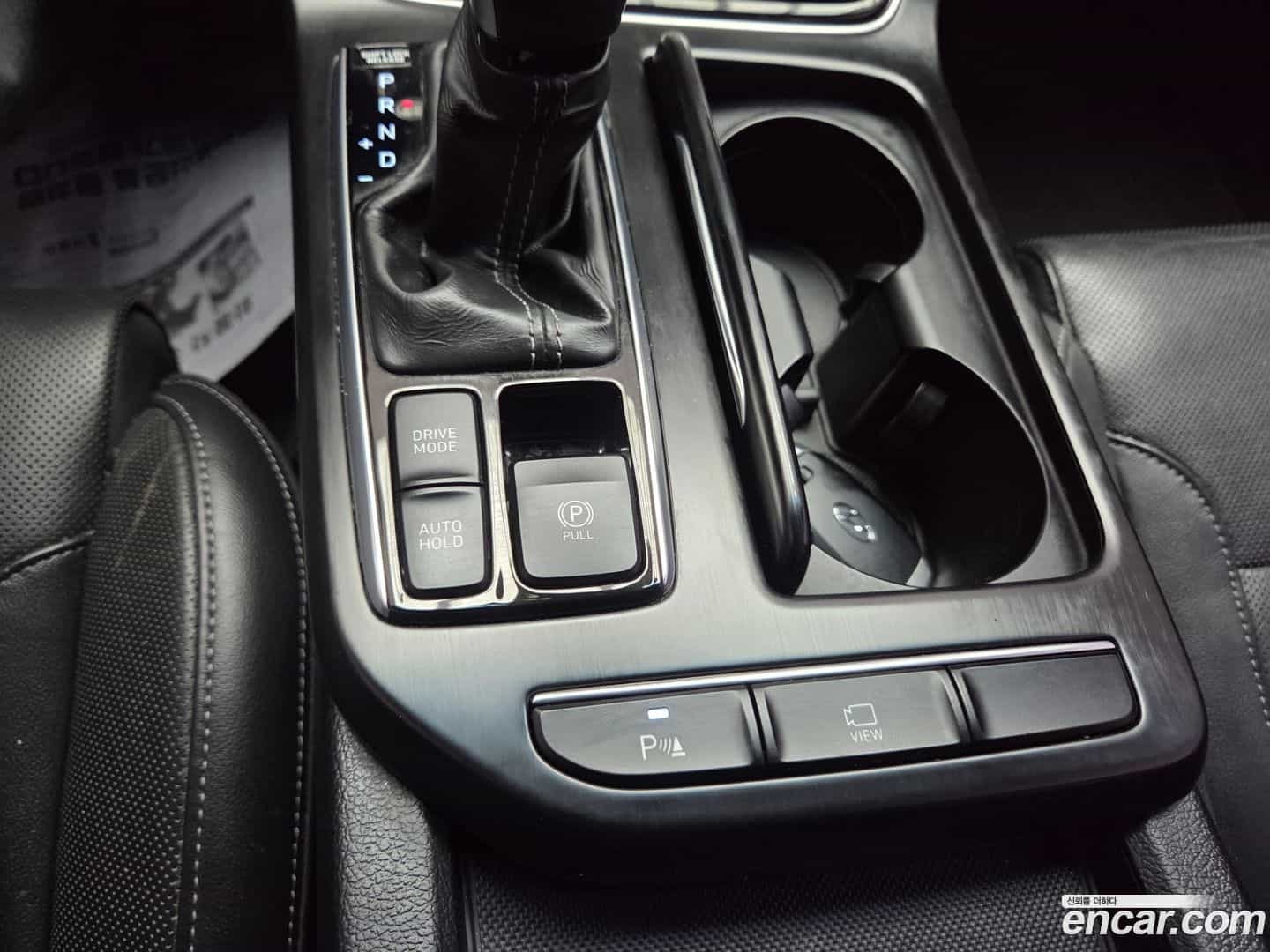 Grandeur Hyundai 2018.0-OPTION-020