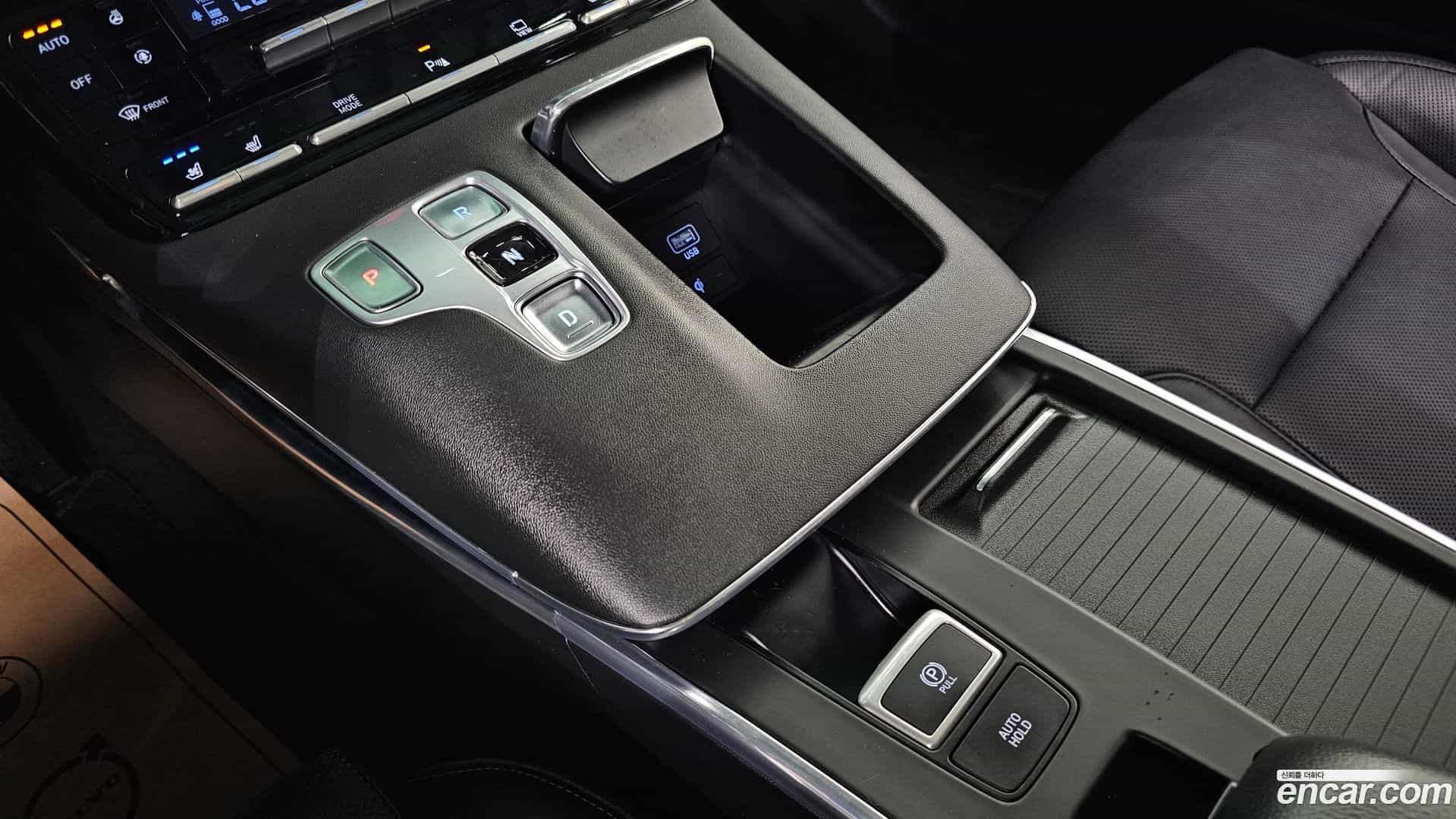 Grandeur Hyundai 2021.11-INNER-009