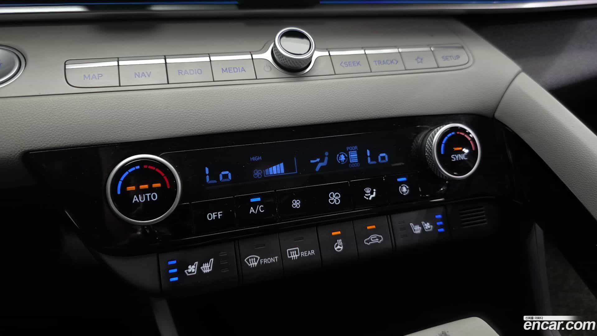 AVANTE Hyundai 2022.4-OPTION-023