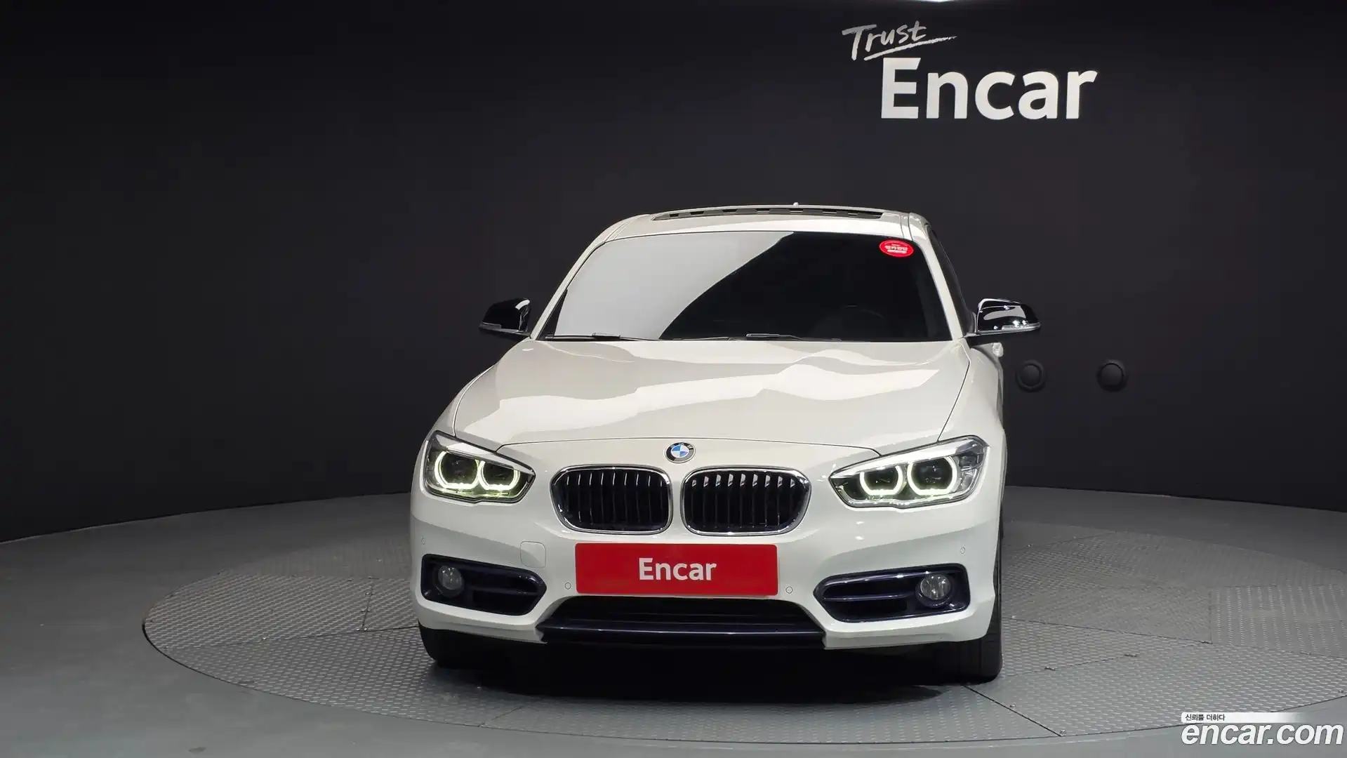 1-Series BMW 2016.2-OUTER-003