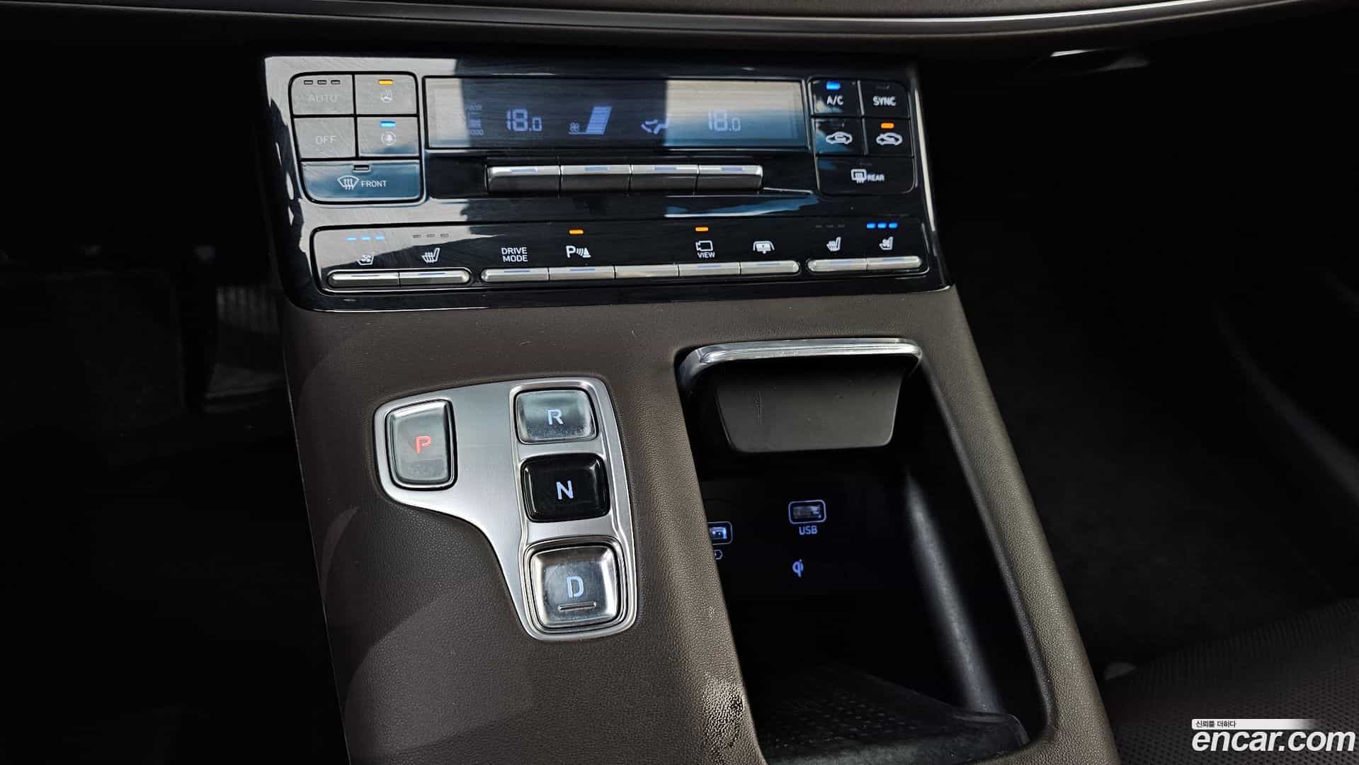 Grandeur Hyundai 2022.3-INNER-009