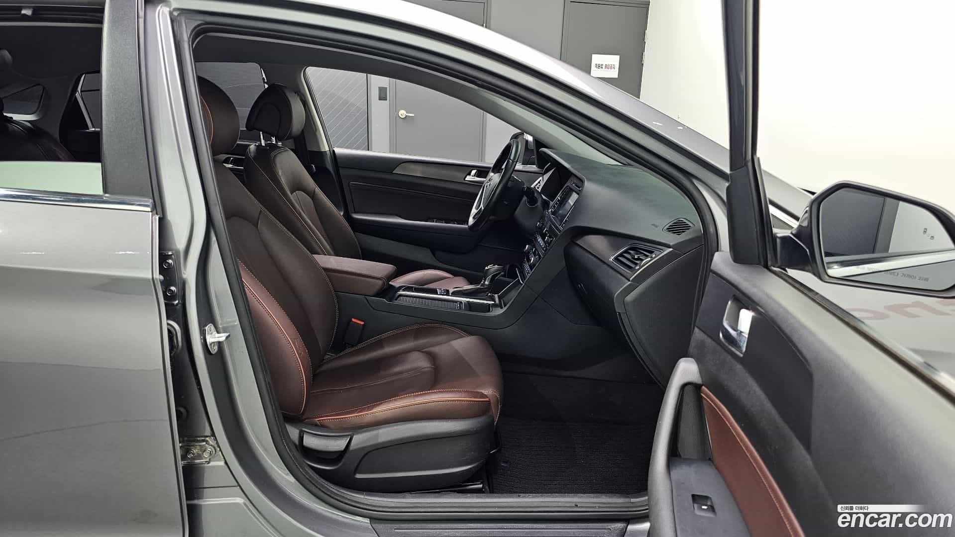 Sonata Hyundai 2017.5-OPTION-016