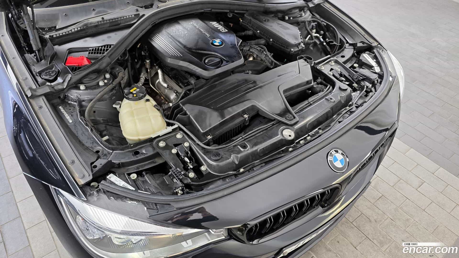 Gran Turismo BMW 2016.0-OUTER-006