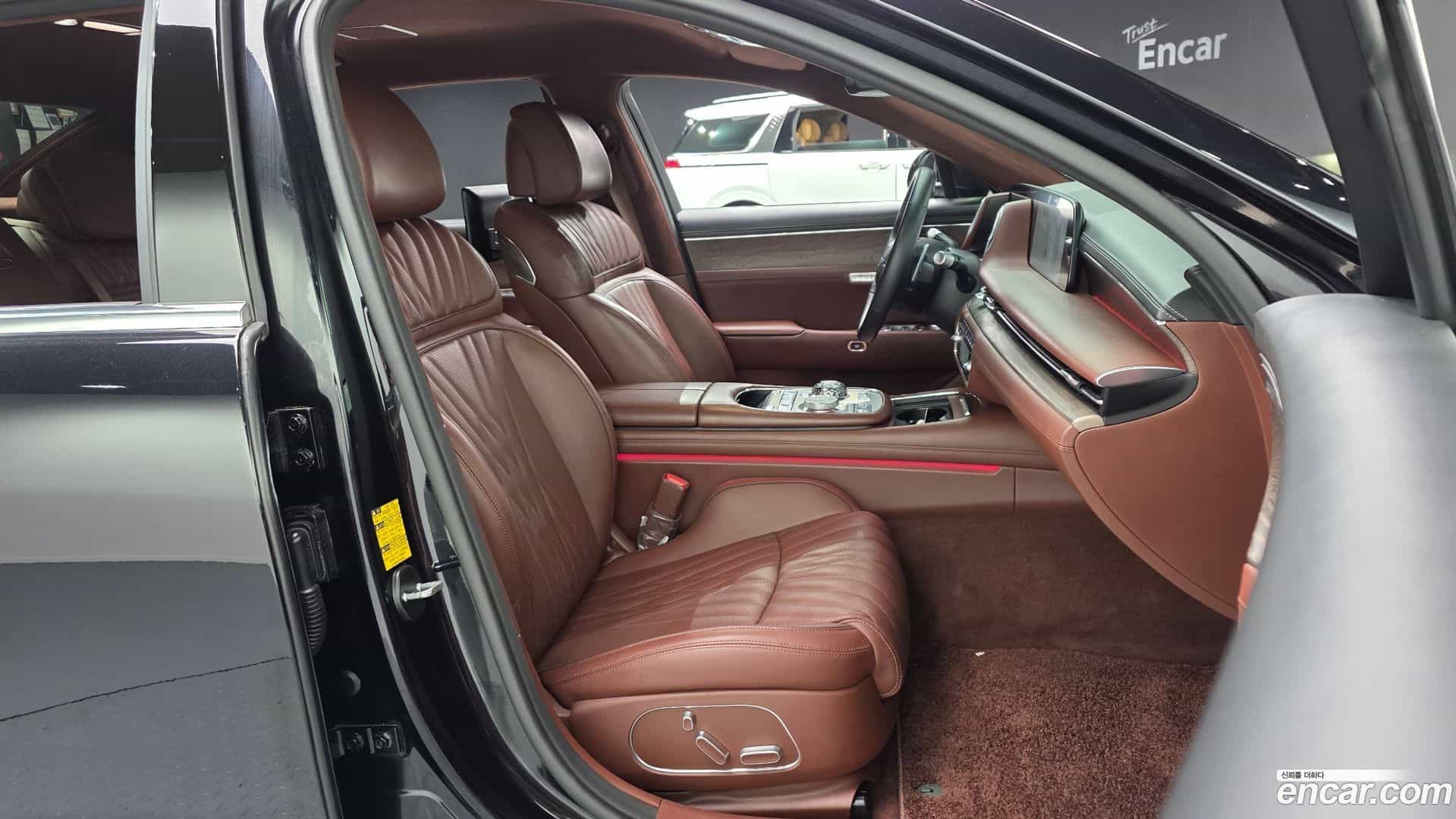 G90 Genesis 2022.3-INNER-036