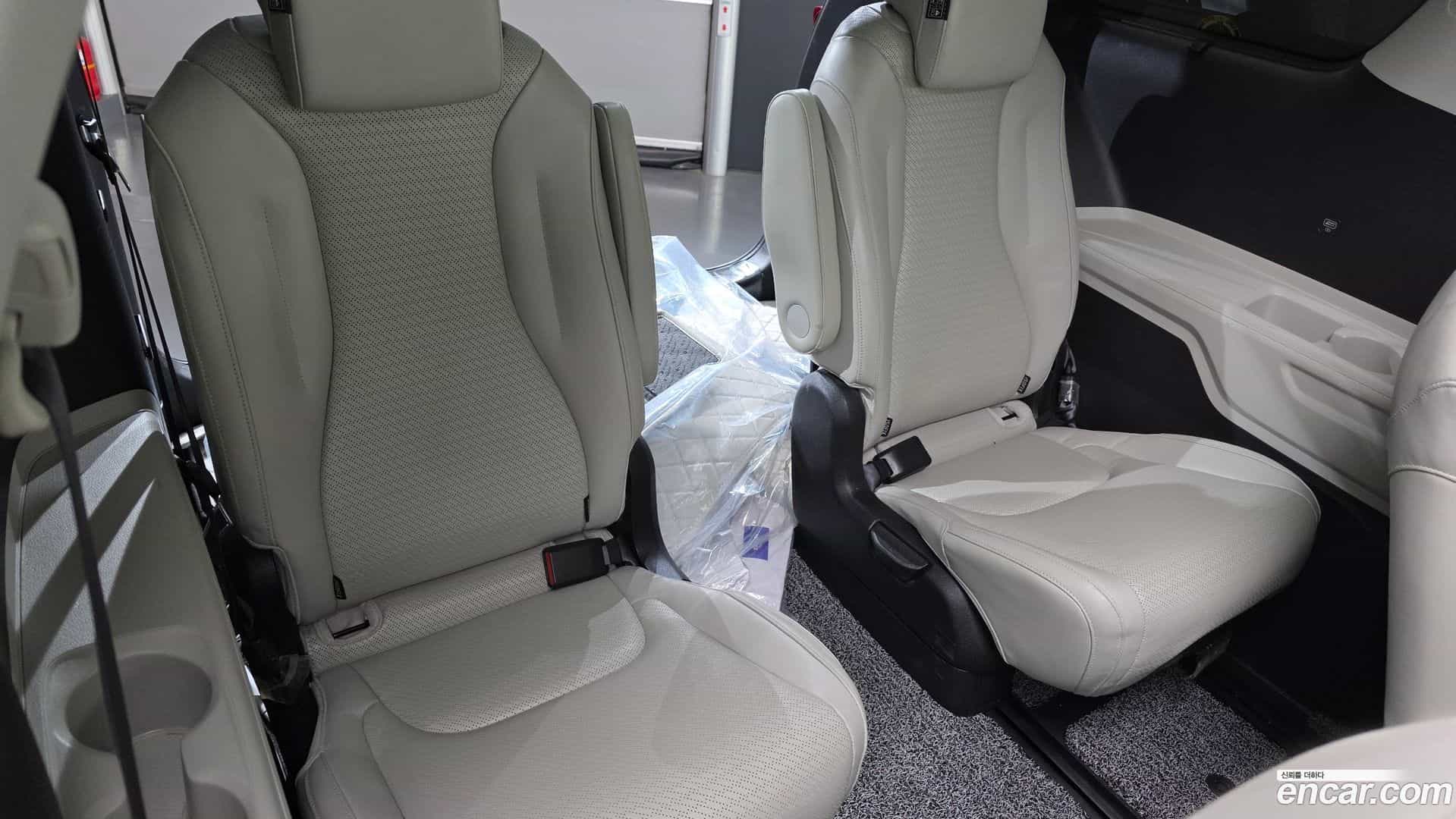 Canival Kia 2022.2-OPTION-016