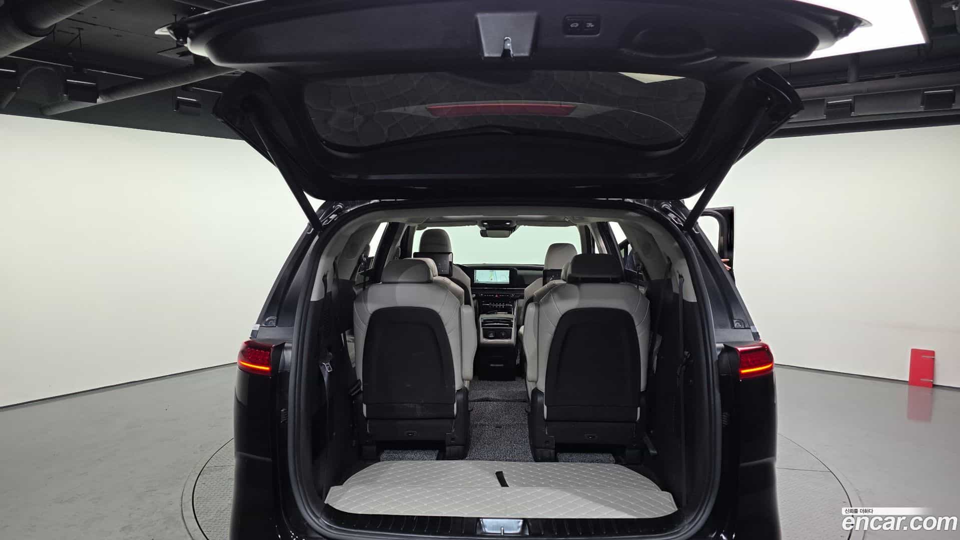 Canival Kia 2022.2-OPTION-024