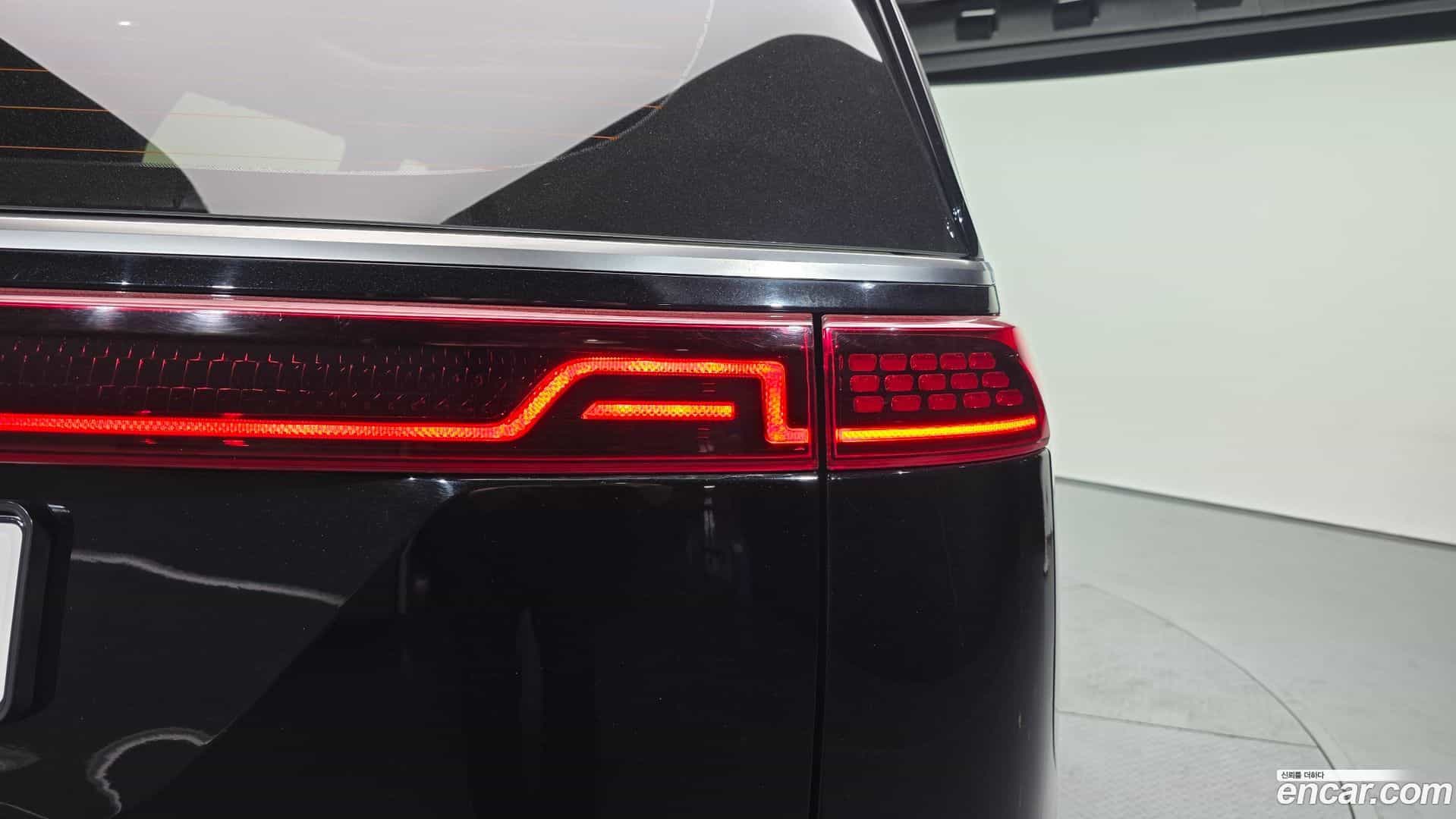 Canival Kia 2022.2-OUTER-033