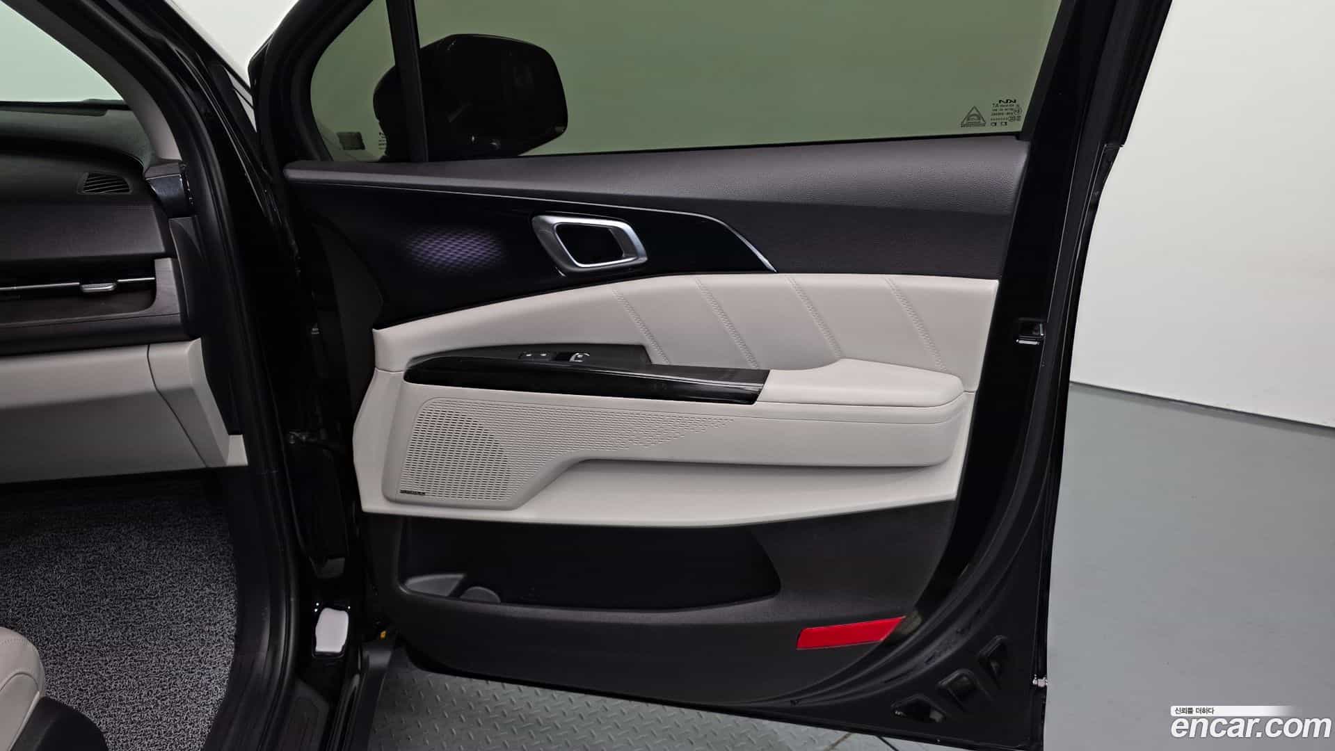 Canival Kia 2022.2-INNER-035