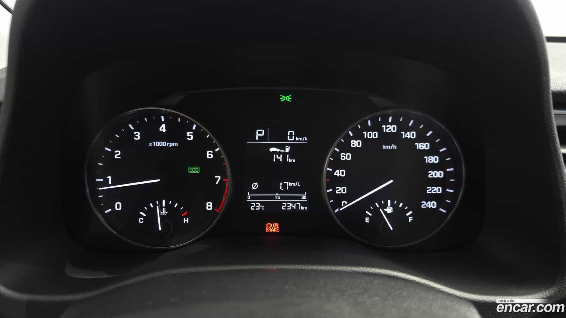 AVANTE Hyundai 2015.11-INNER-008